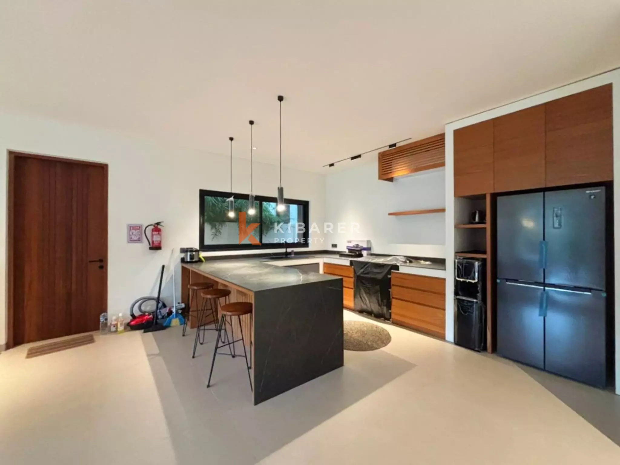 Modern Three Bedroom Oasis Villa the Heart of Umalas