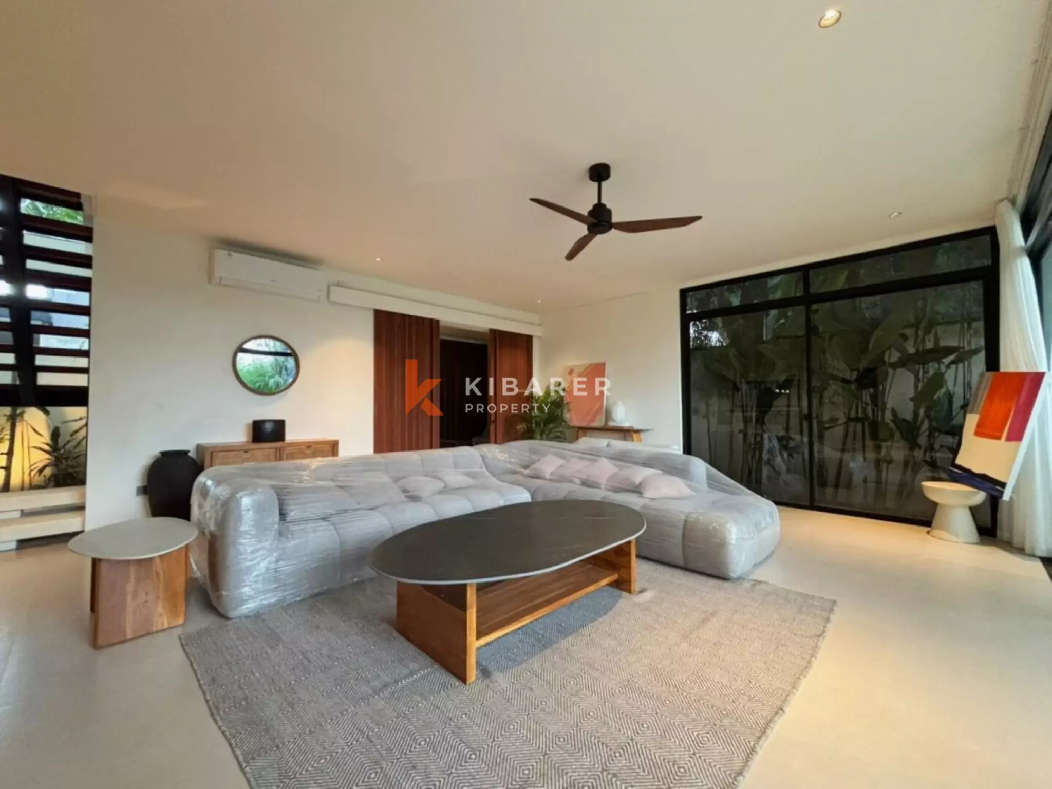 Modern Three Bedroom Oasis Villa the Heart of Umalas