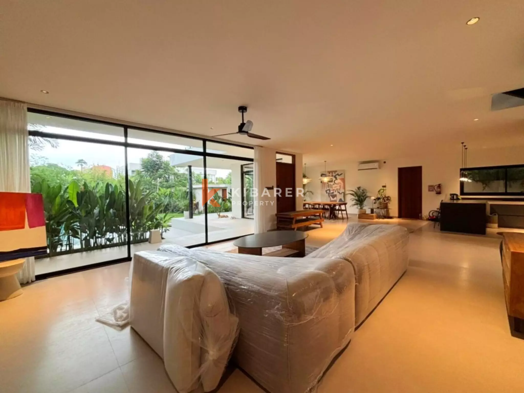 Modern Three Bedroom Oasis Villa the Heart of Umalas