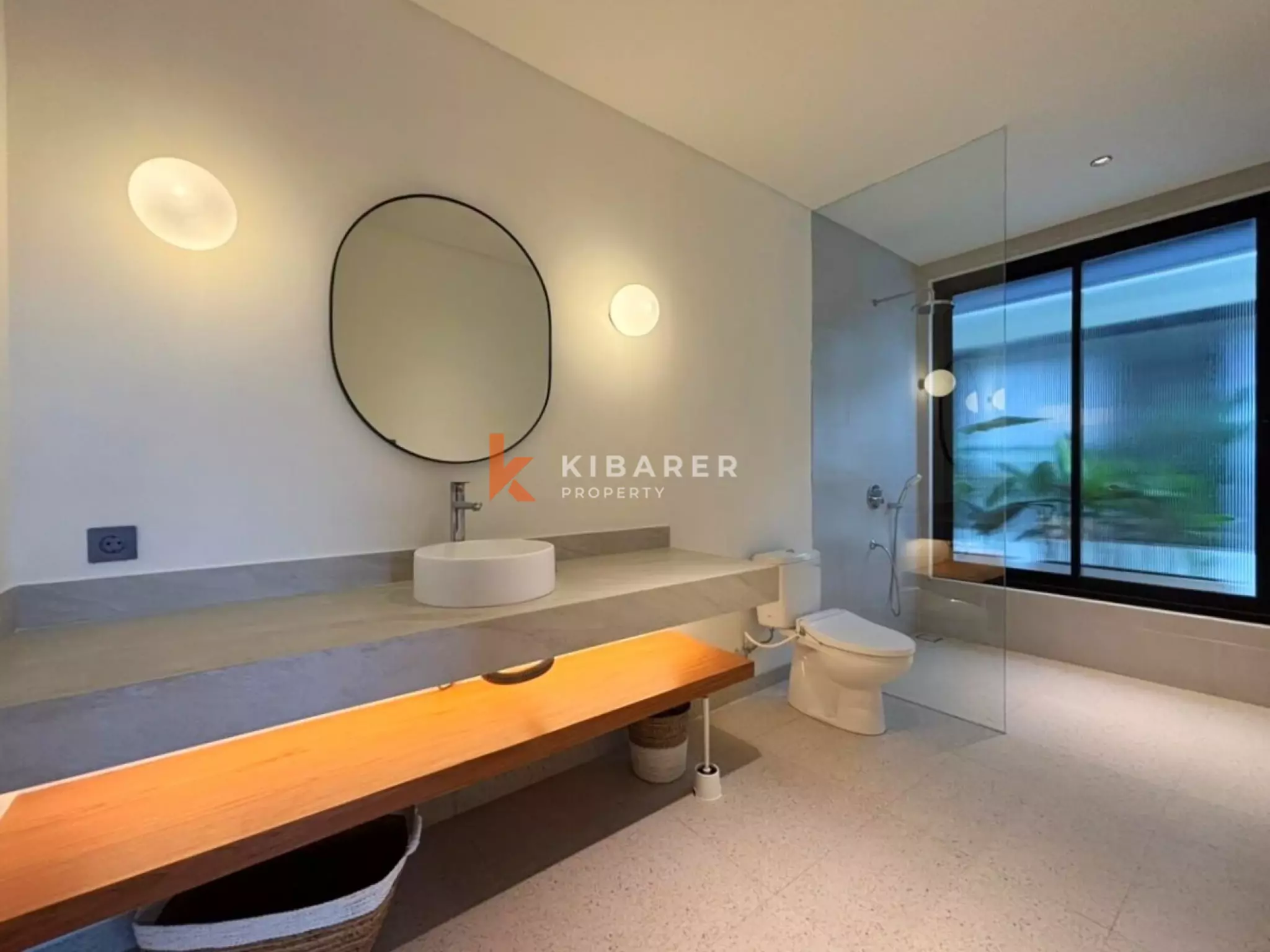 Modern Three Bedroom Oasis Villa the Heart of Umalas