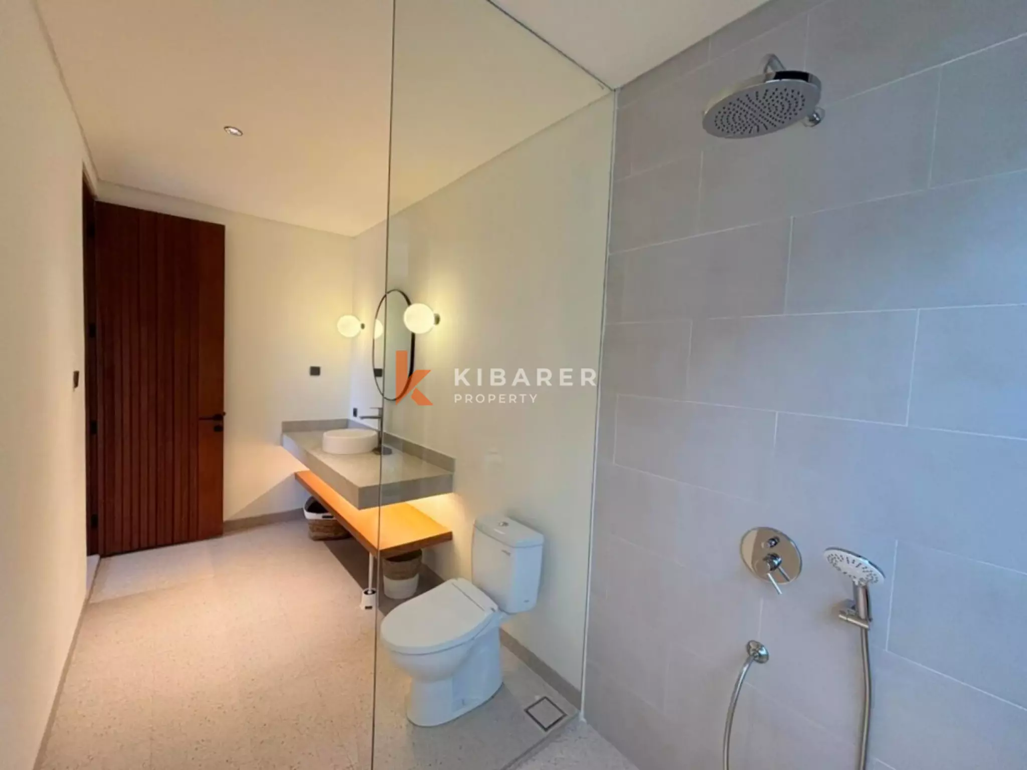 Modern Three Bedroom Oasis Villa the Heart of Umalas