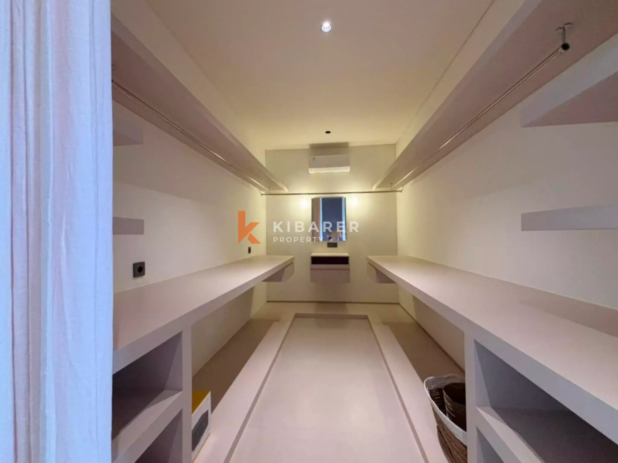 Modern Three Bedroom Oasis Villa the Heart of Umalas