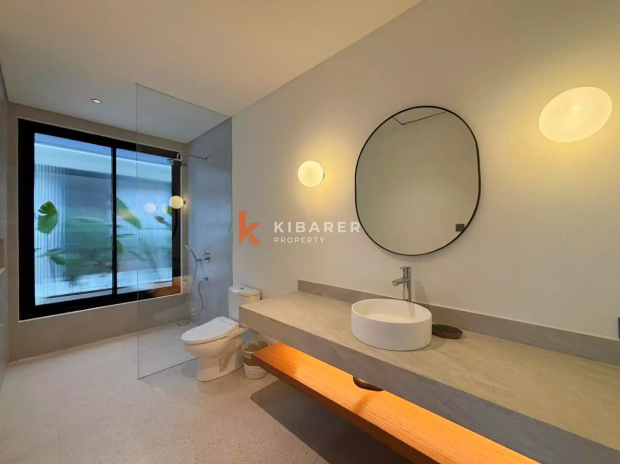 Modern Three Bedroom Oasis Villa the Heart of Umalas