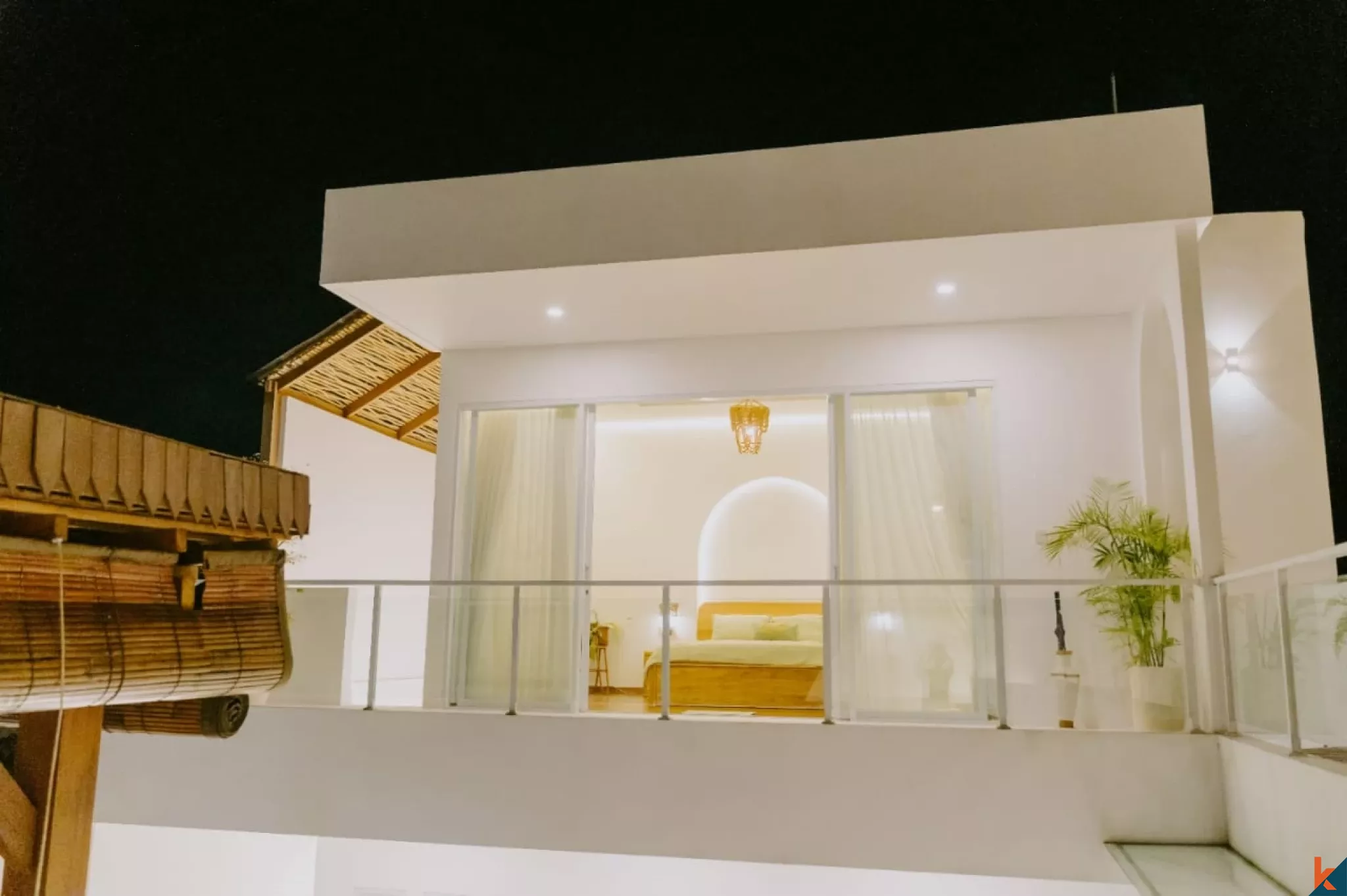 Vila Modern 2 Kamar Tidur dengan Kolam Renang Pribadi di Pusat Kerobokan