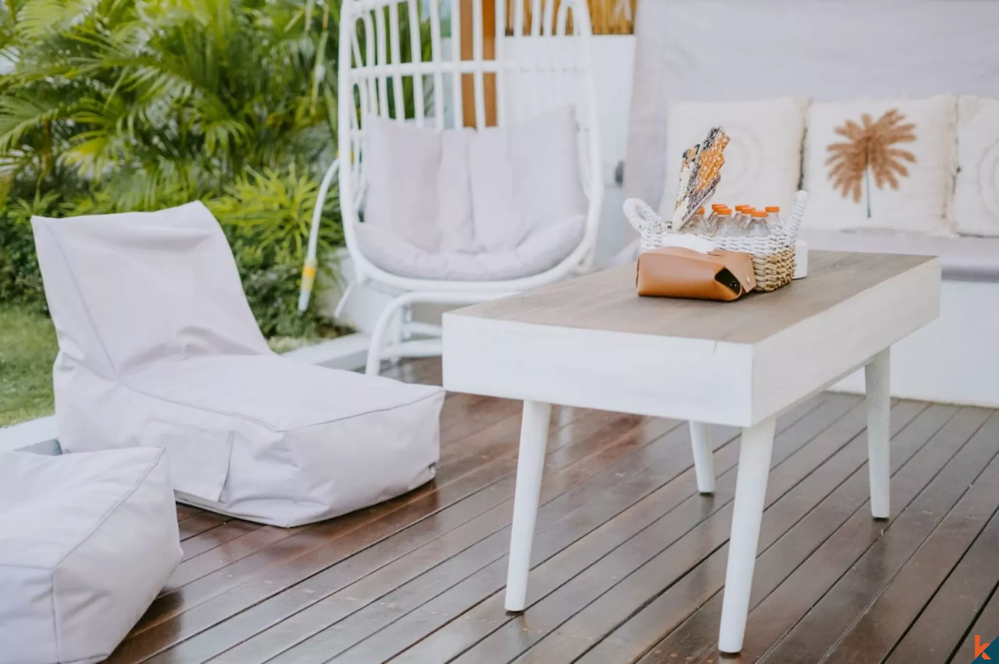 Vila Modern 2 Kamar Tidur dengan Kolam Renang Pribadi di Pusat Kerobokan