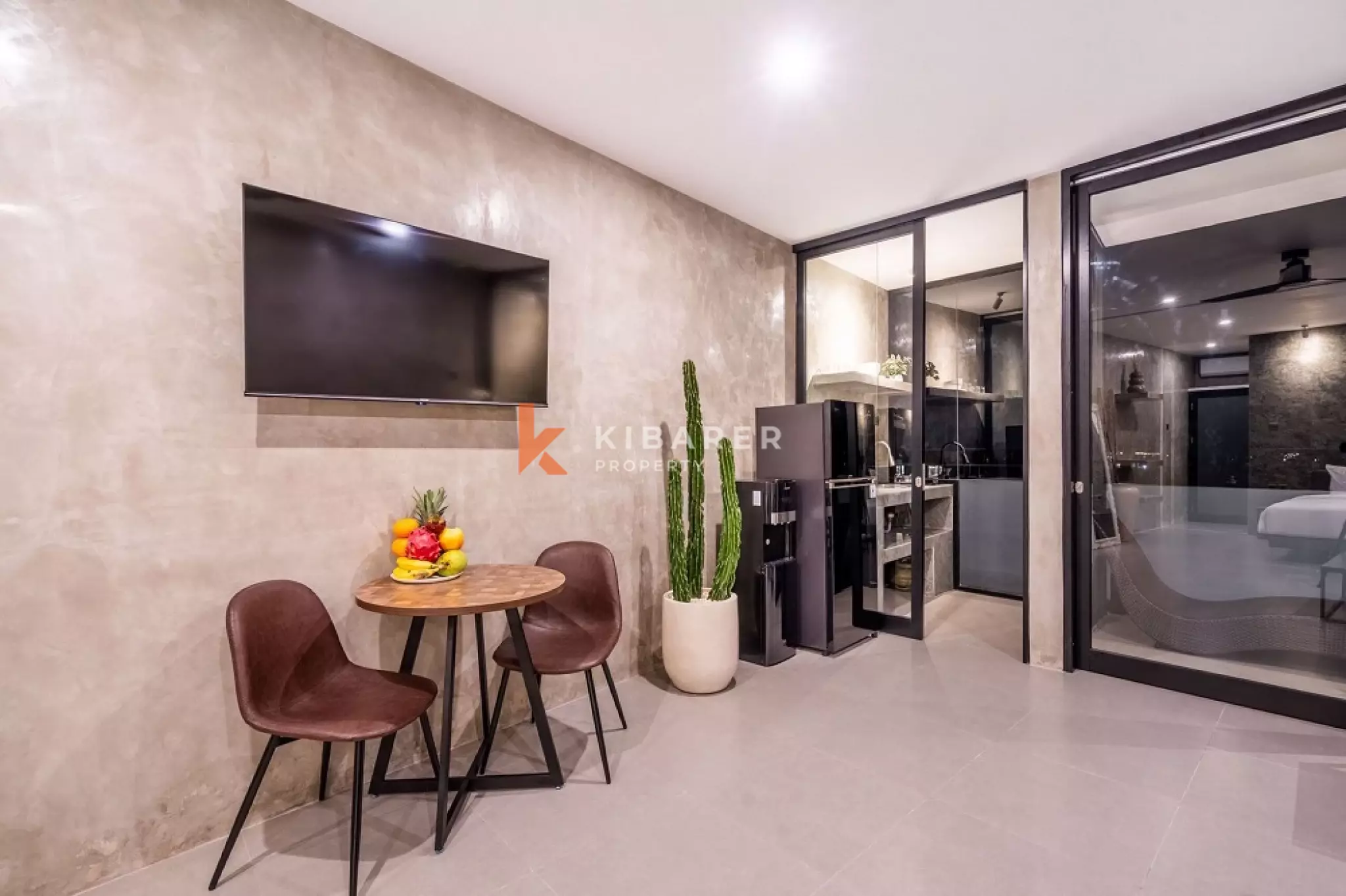 Penthouse de luxe avec une chambre et vue sur le coucher de soleil à Pererenan