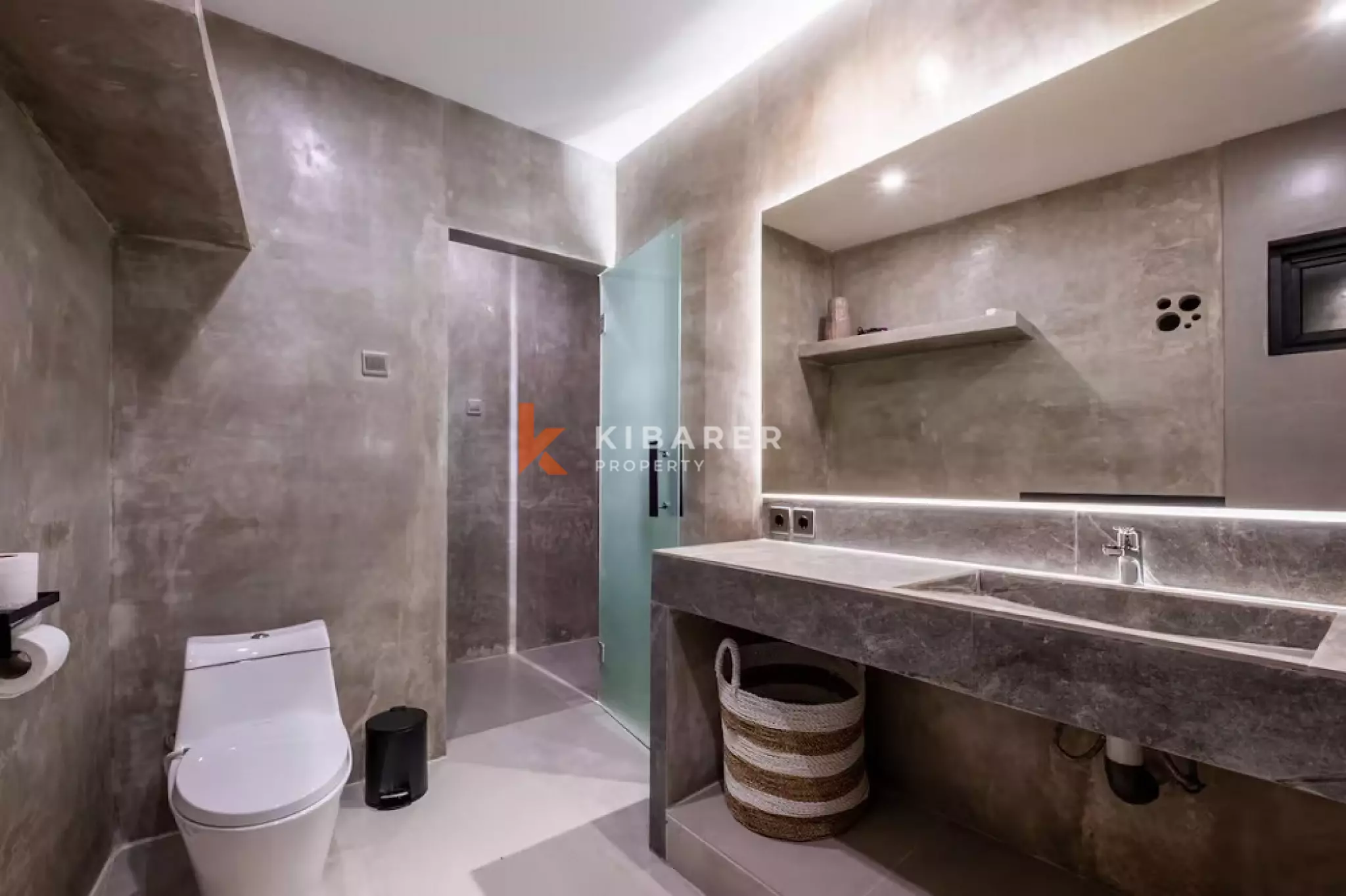 Penthouse de luxe avec une chambre et vue sur le coucher de soleil à Pererenan