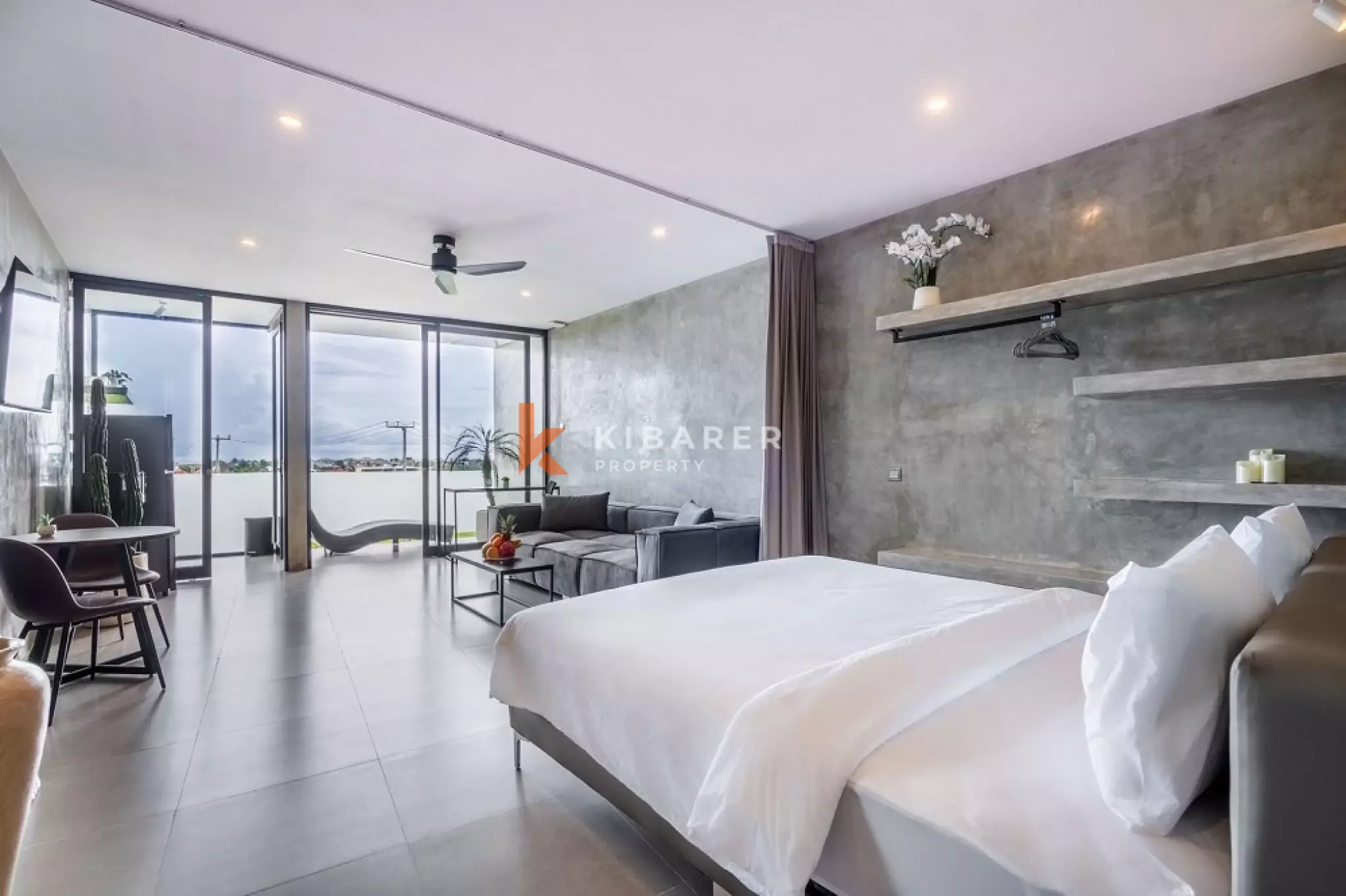 Penthouse de luxe avec une chambre et vue sur le coucher de soleil à Pererenan