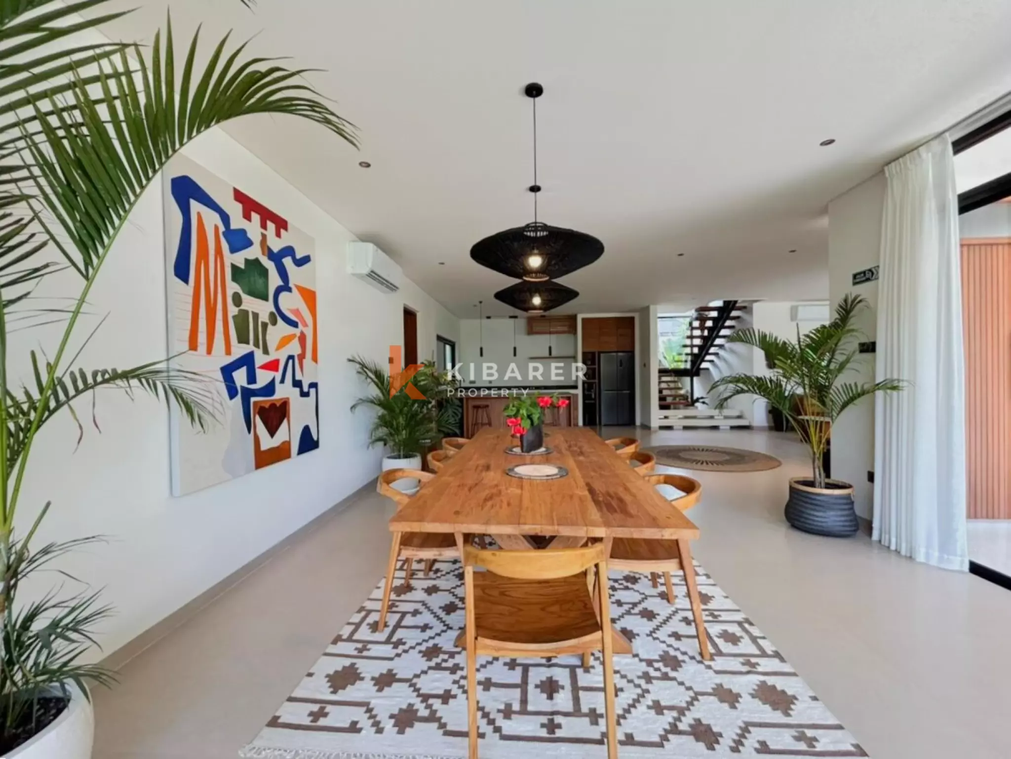 Vila Oasis Tiga Kamar Tidur Modern di Jantung Umalas