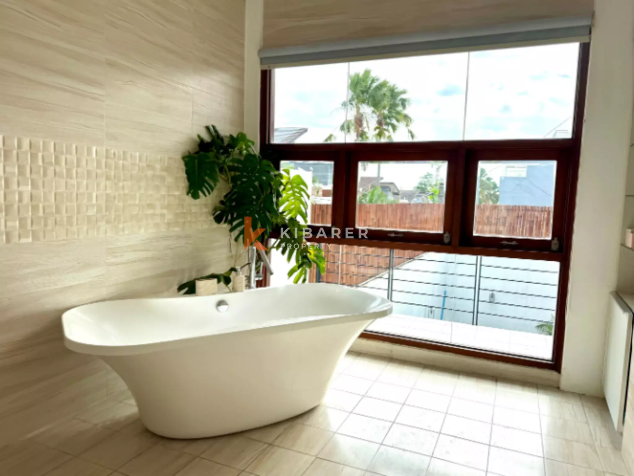 Villa confortable avec séjour fermé, idéale pour les familles – 3 chambres à Berawa