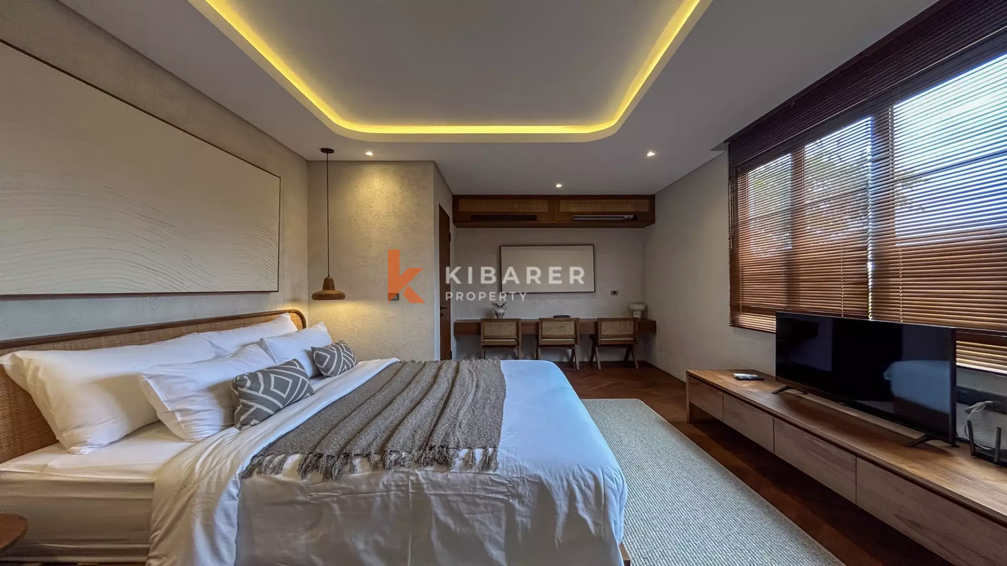 Vila Mewah Tiga Kamar Tidur Tertutup yang Elegan di Canggu