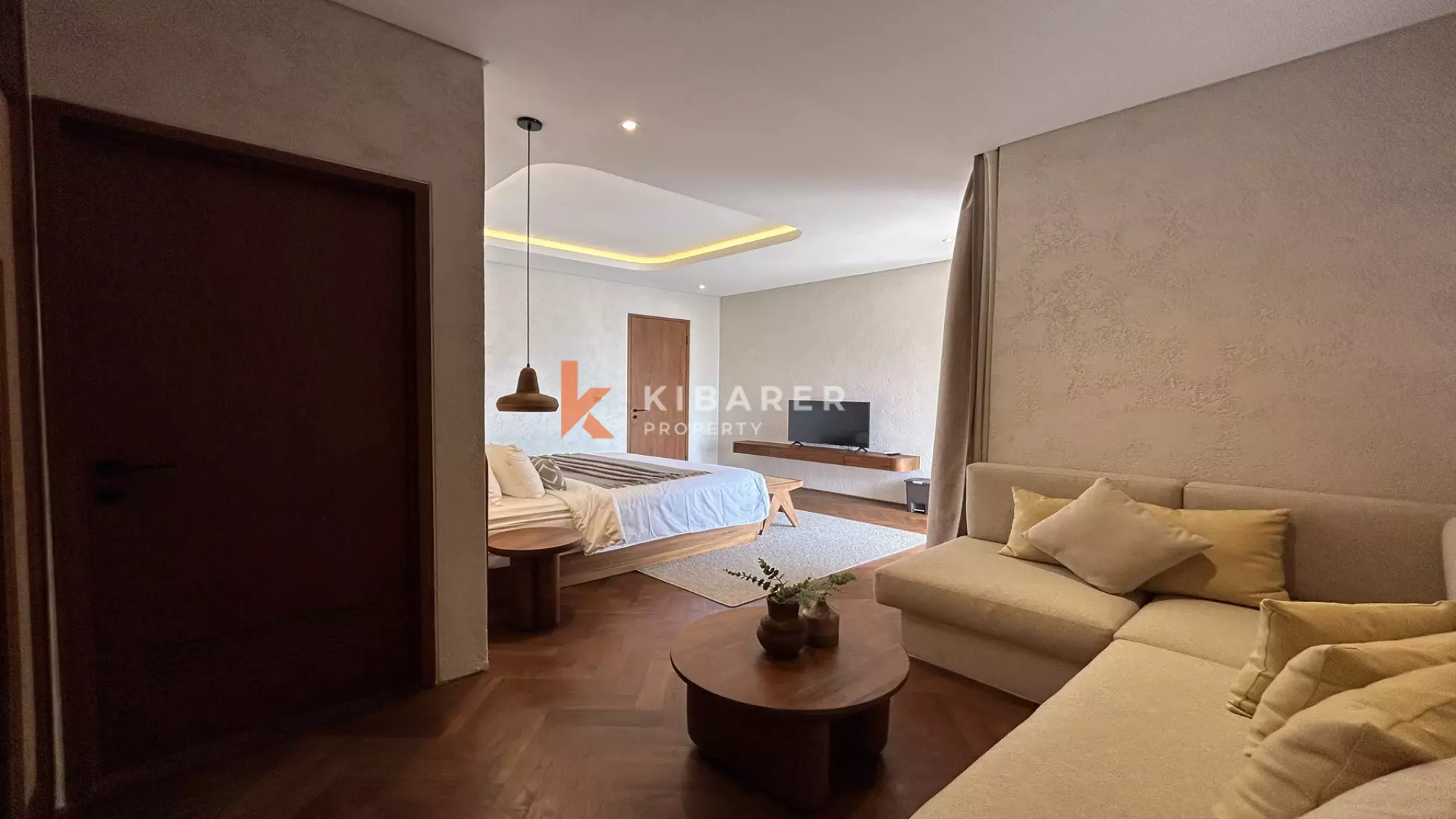 Vila Mewah Tiga Kamar Tidur Tertutup yang Elegan di Canggu