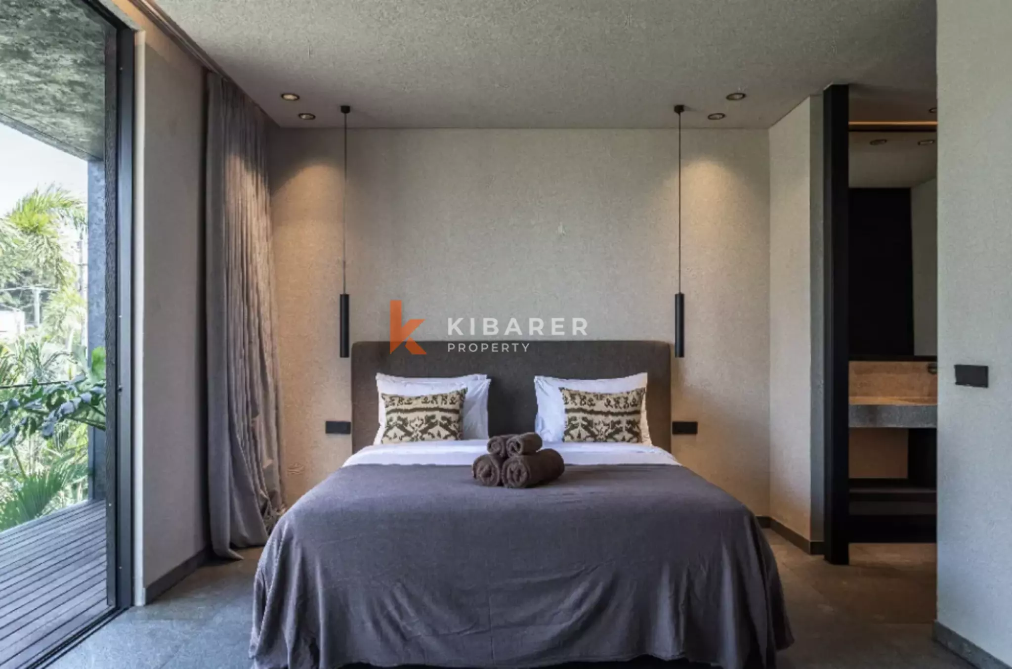 Beragam Gaya Hidup Menanti di Vila Empat Kamar Tidur Unik di Berawa