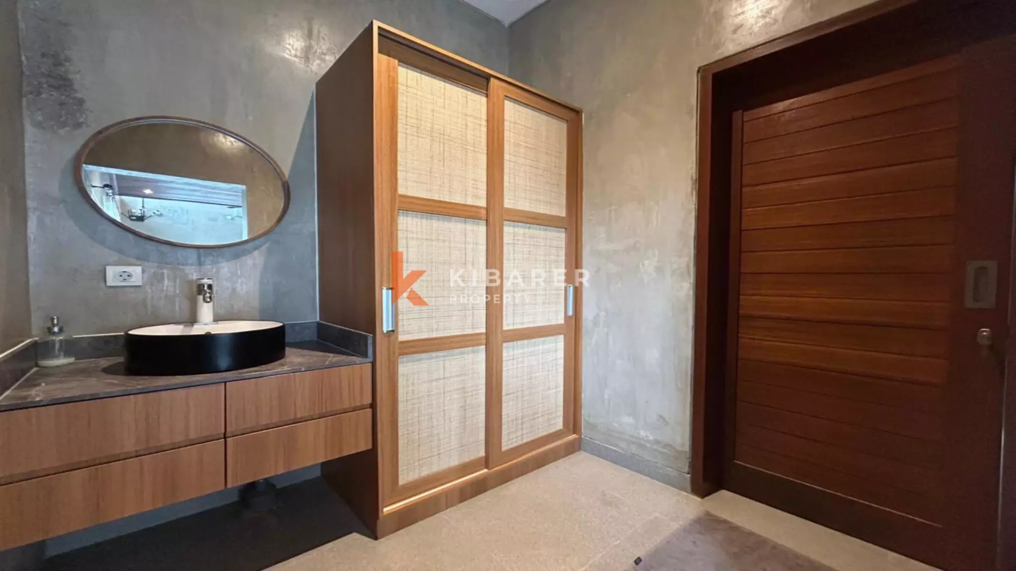 Vila Satu Kamar Tidur Tertutup Bergaya Mezzanine yang Menawan di Dekat Pantai Seseh