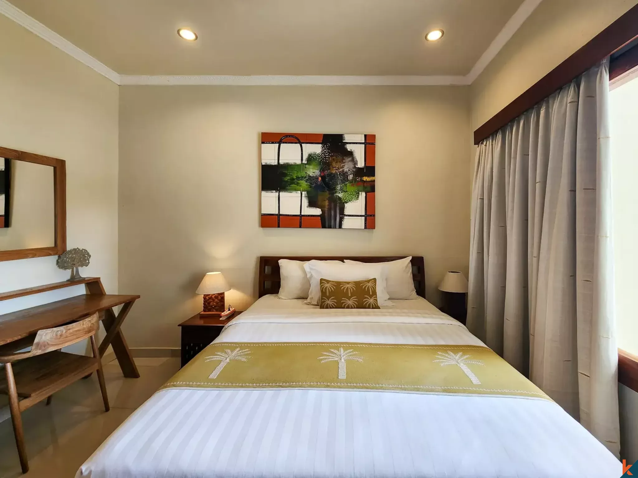 Properti freehold dengan tiga kamar tidur di Seminyak Pusat
