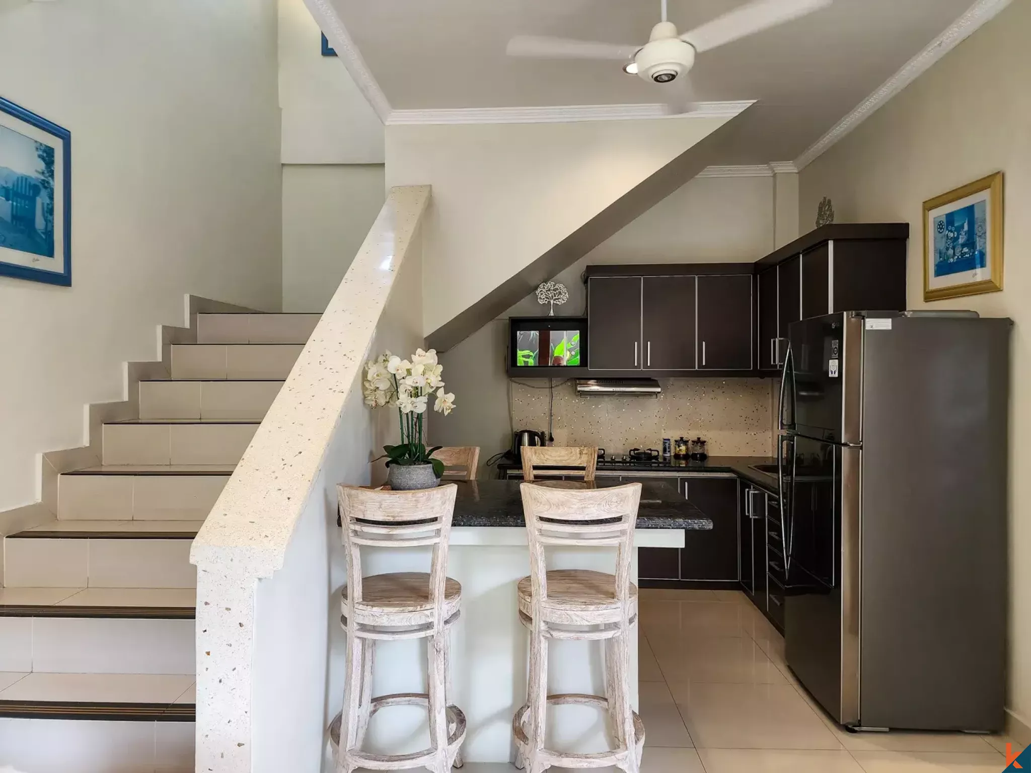 Properti freehold dengan tiga kamar tidur di Seminyak Pusat