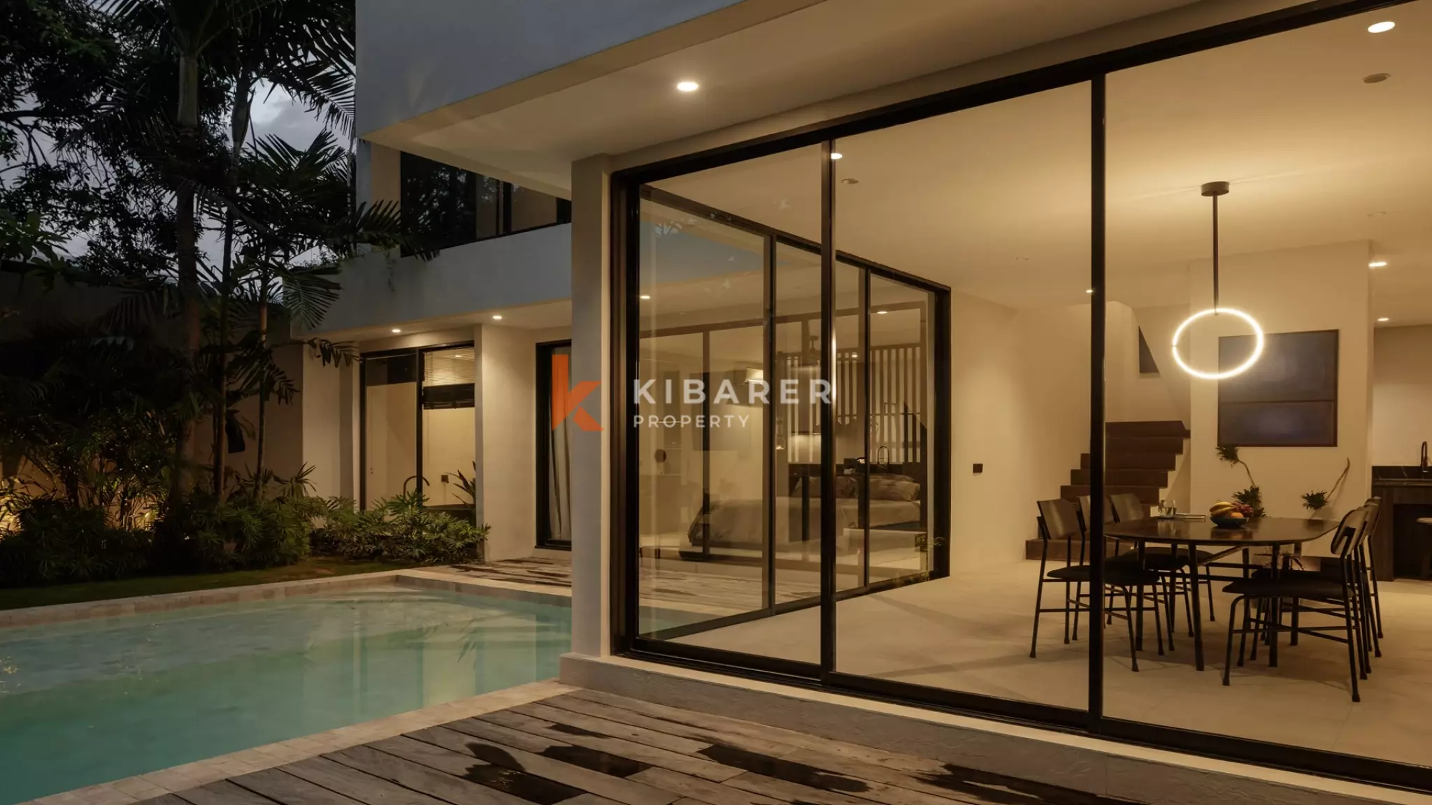 Stylish Minimalist Three-Bedroom Villa with Private Pool in Pererenan