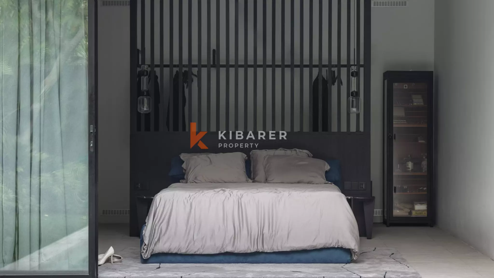 Stylish Minimalist Three-Bedroom Villa with Private Pool in Pererenan