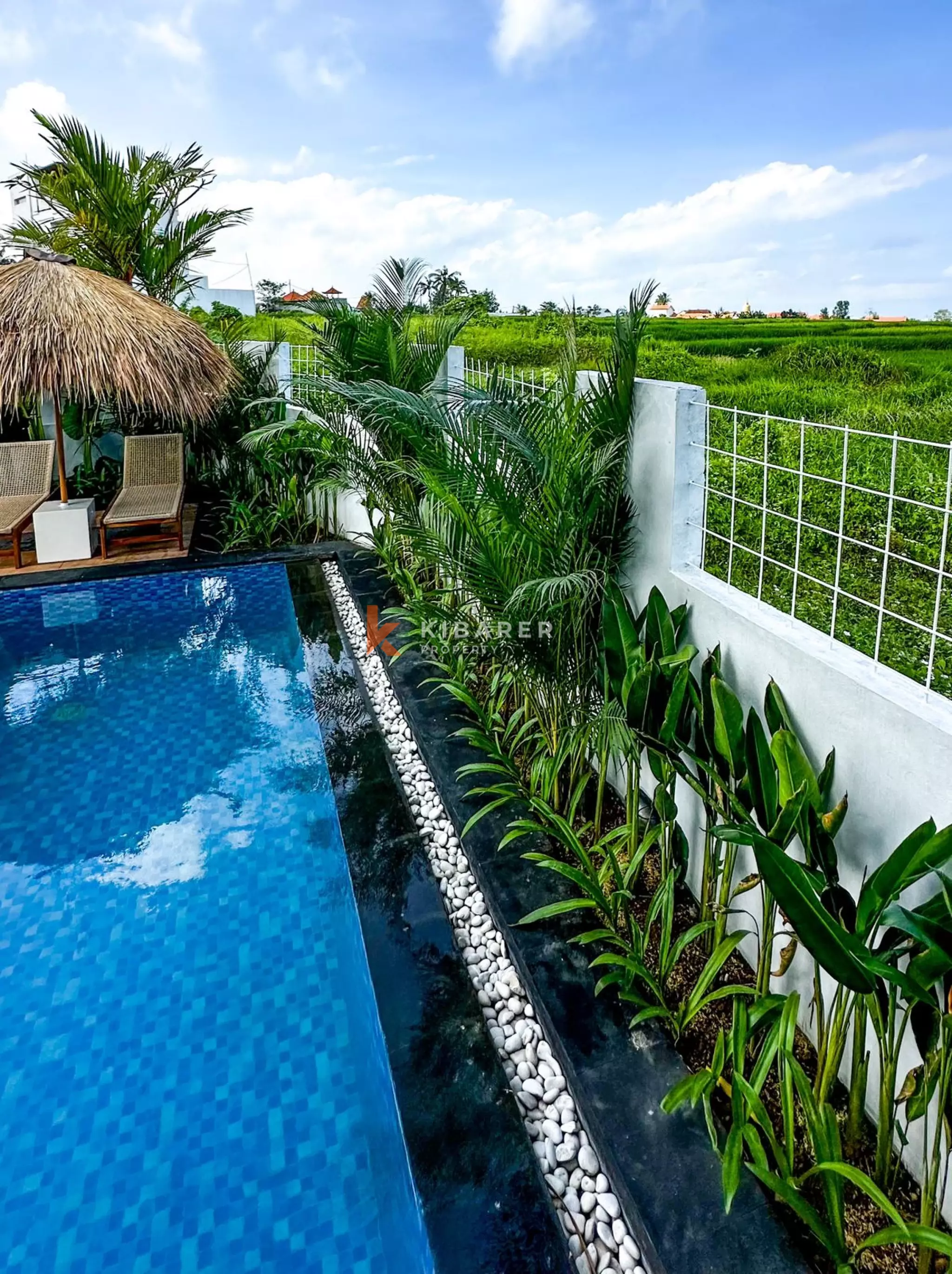 Charming Three-Bedroom Villa in Beachside Seseh