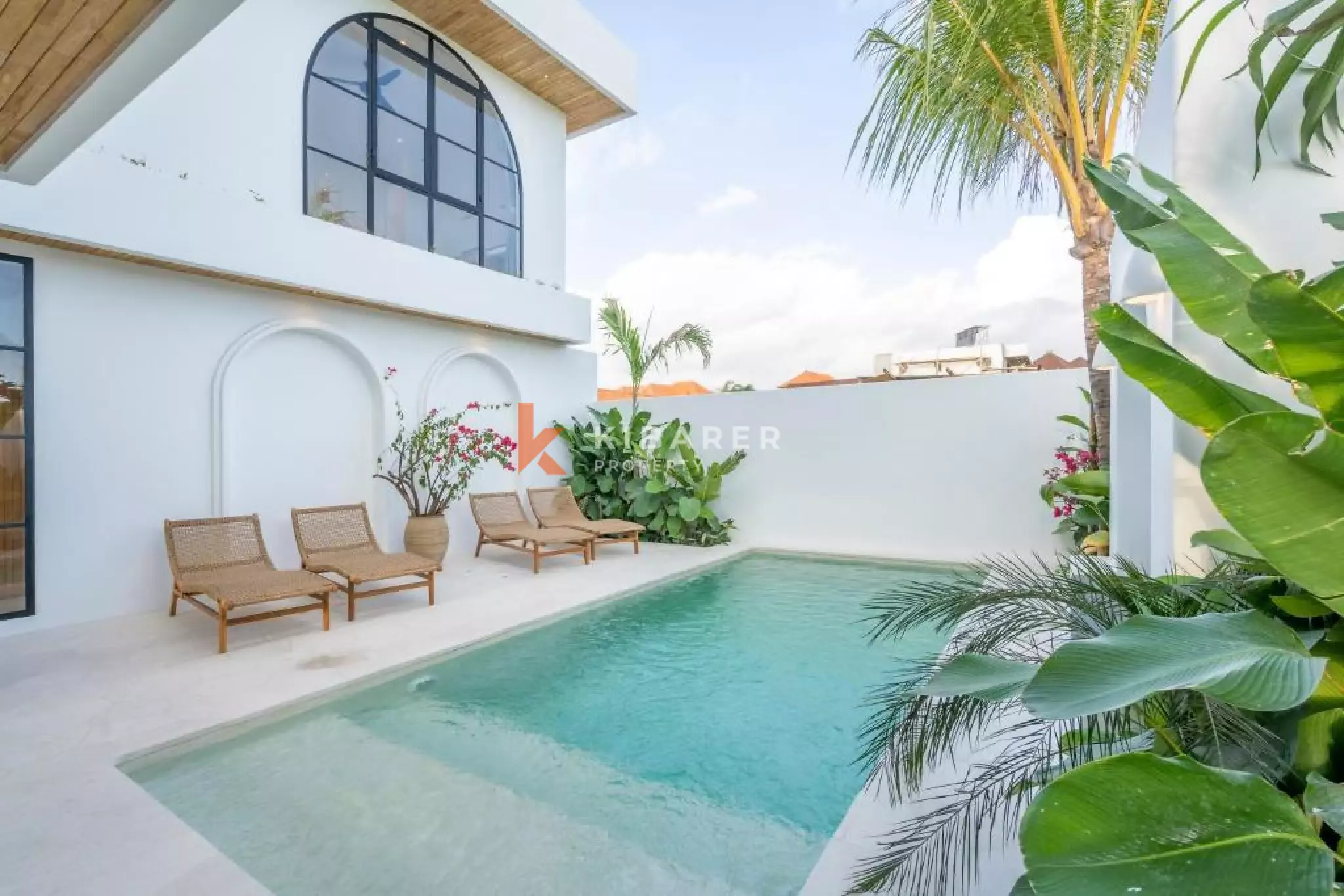 Mediterranean Tropical Living Three bedroom Villa in Beachside Cemagi