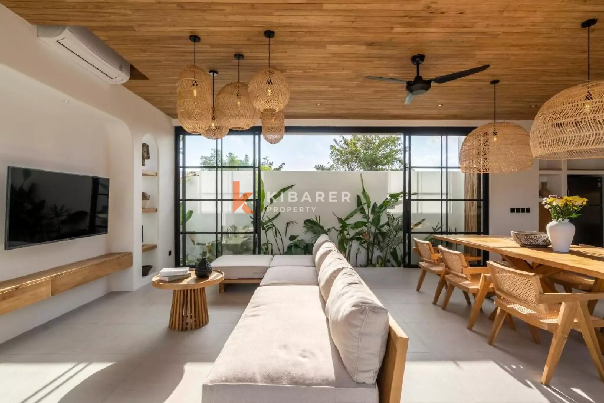 Mediterranean Tropical Living Three bedroom Villa in Beachside Cemagi