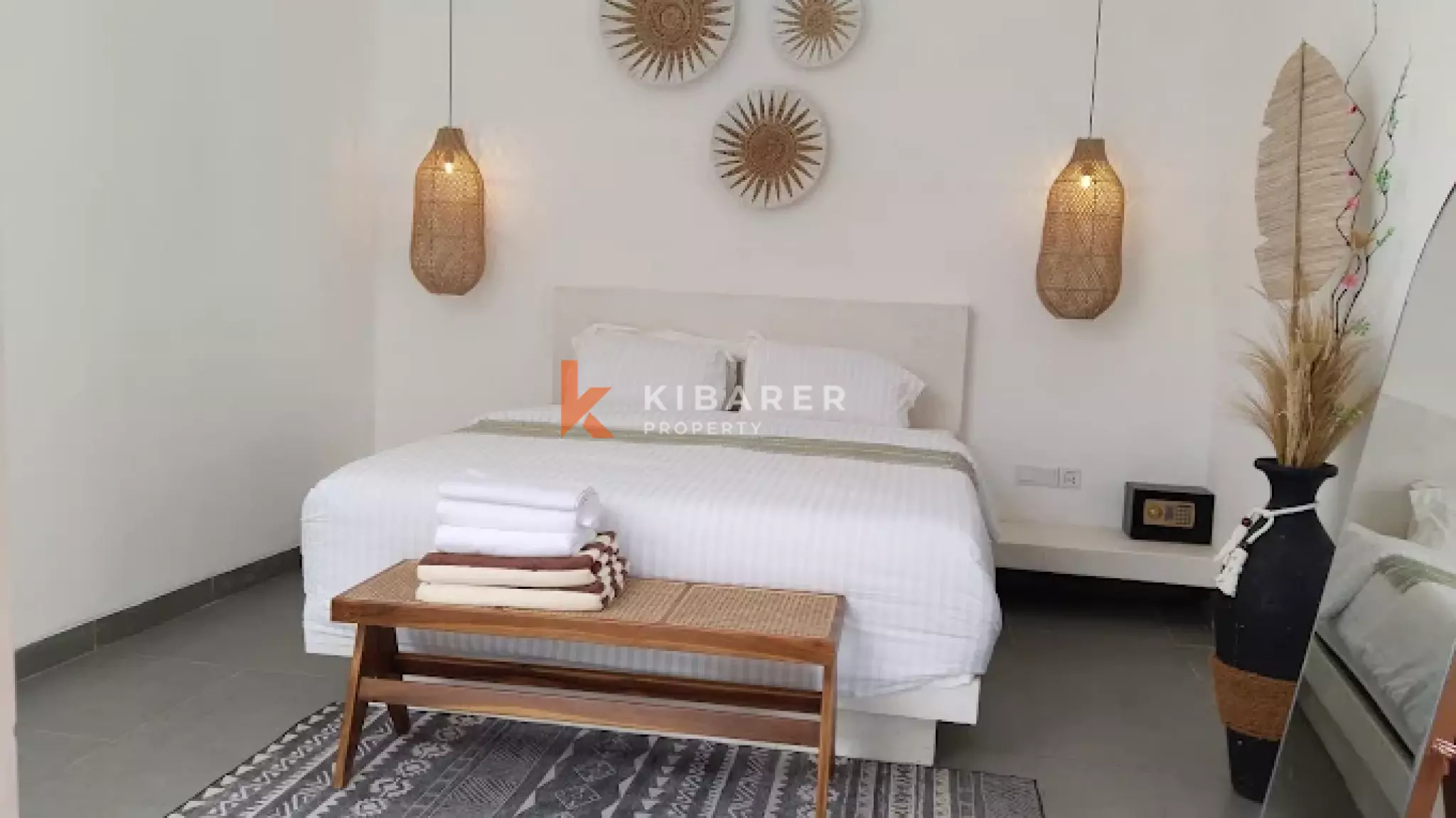 Cozy Two-Bedroom Villa in Padonan