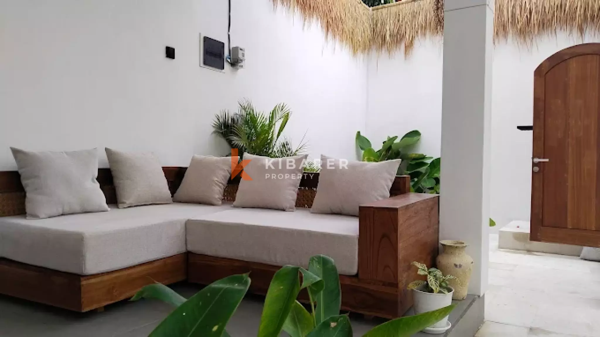 Cozy Two-Bedroom Villa in Padonan