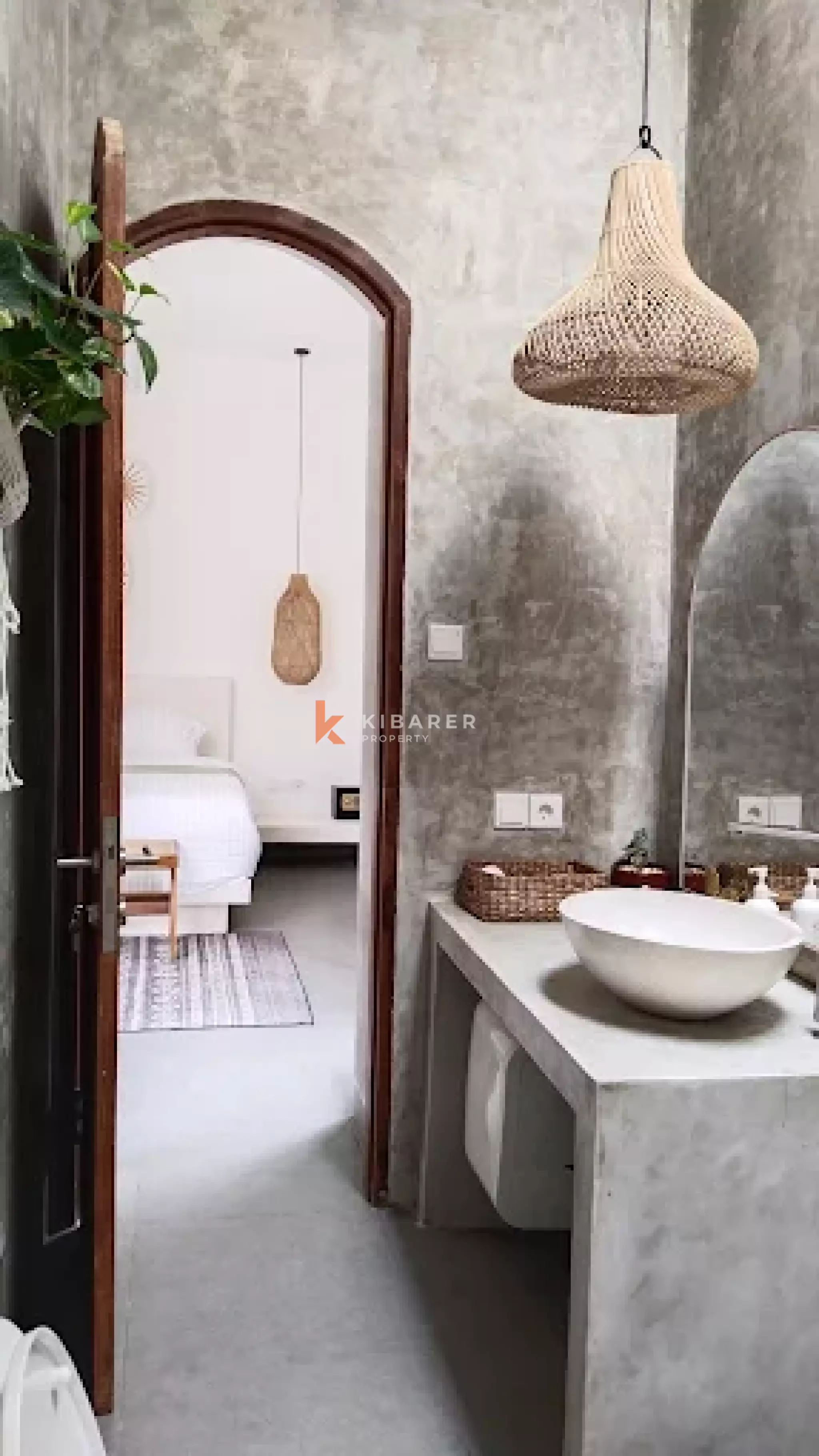 Cozy Two-Bedroom Villa in Padonan