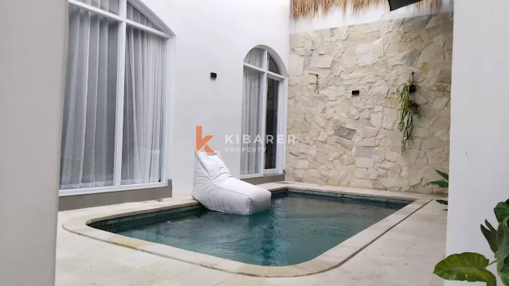 Cozy Two-Bedroom Villa in Padonan