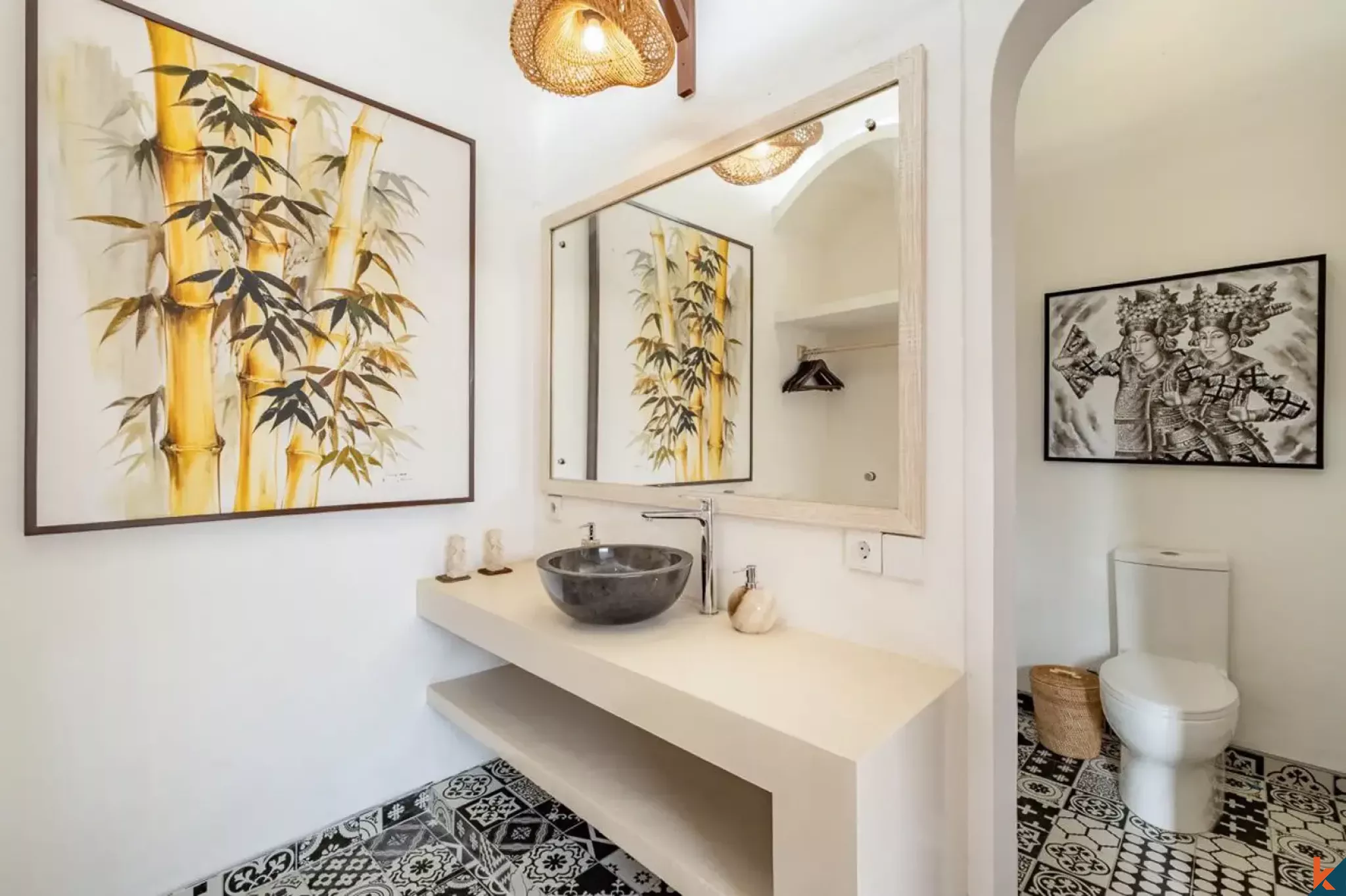 Villa sederhana dan menarik di kawasan Seminyak