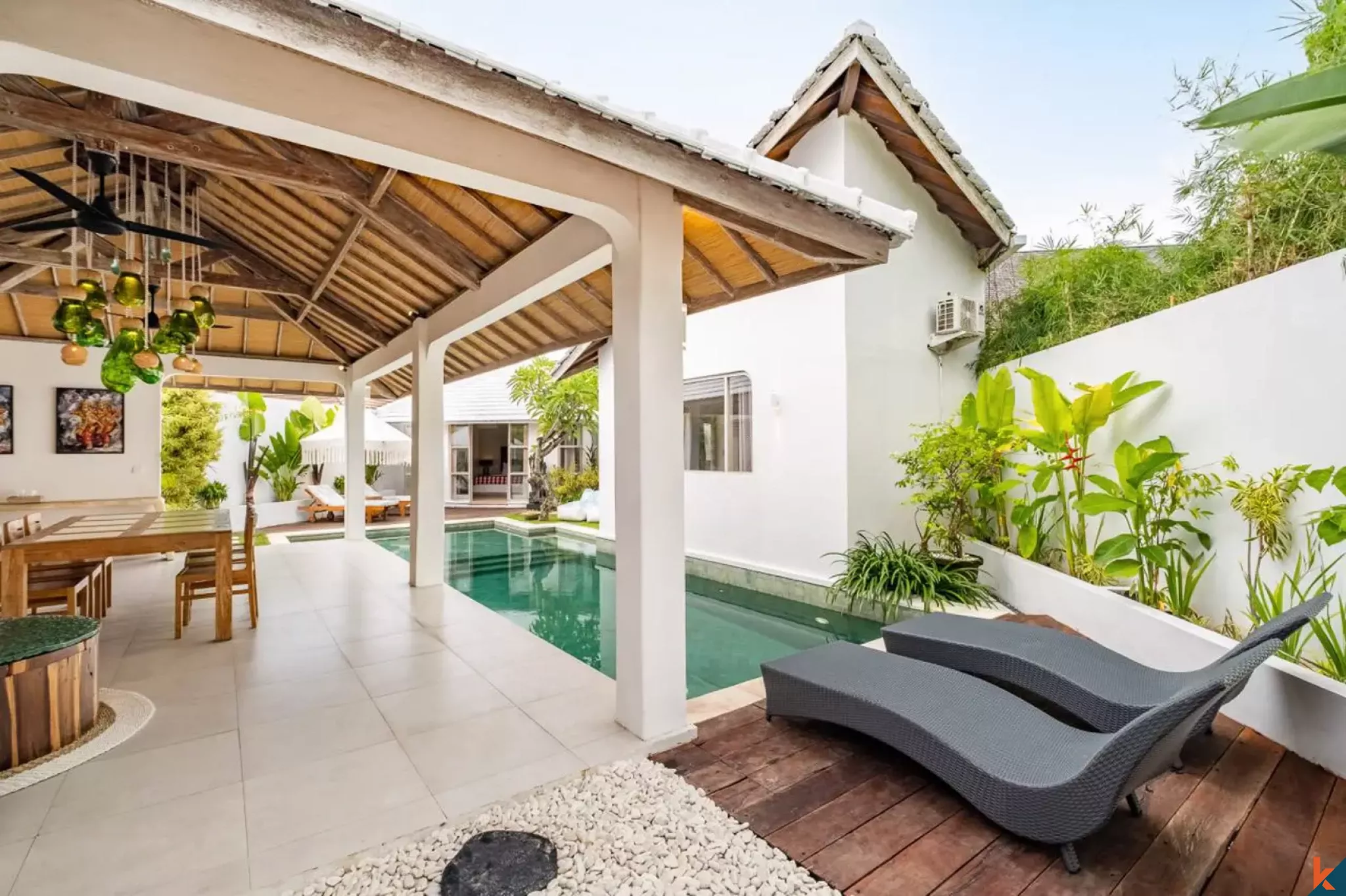 Villa sederhana dan menarik di kawasan Seminyak