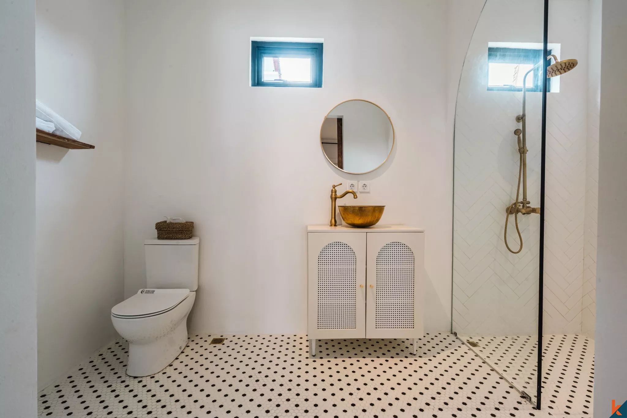 Modern Mediterranean-Style 3-Bedroom Villa with Private Pool in Sanur