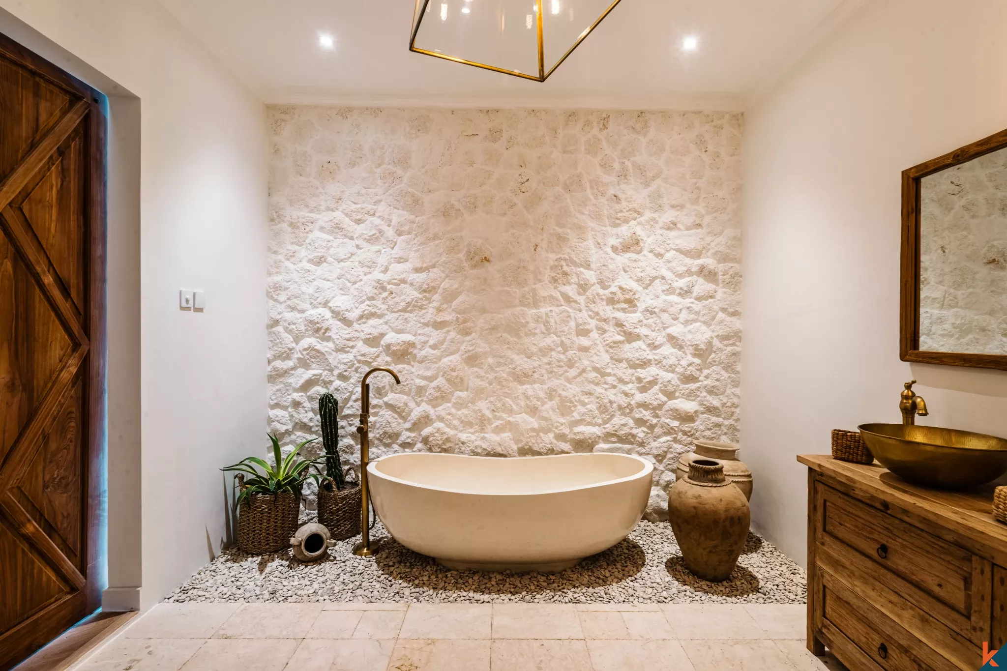 Modern Mediterranean-Style 3-Bedroom Villa with Private Pool in Sanur