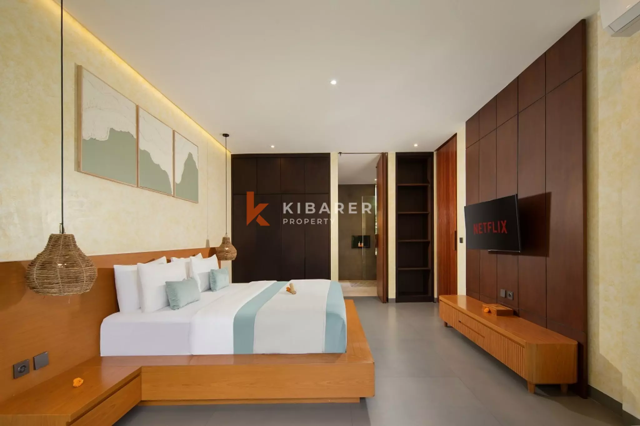 Vila Kayu Empat Kamar Tidur di Berawa