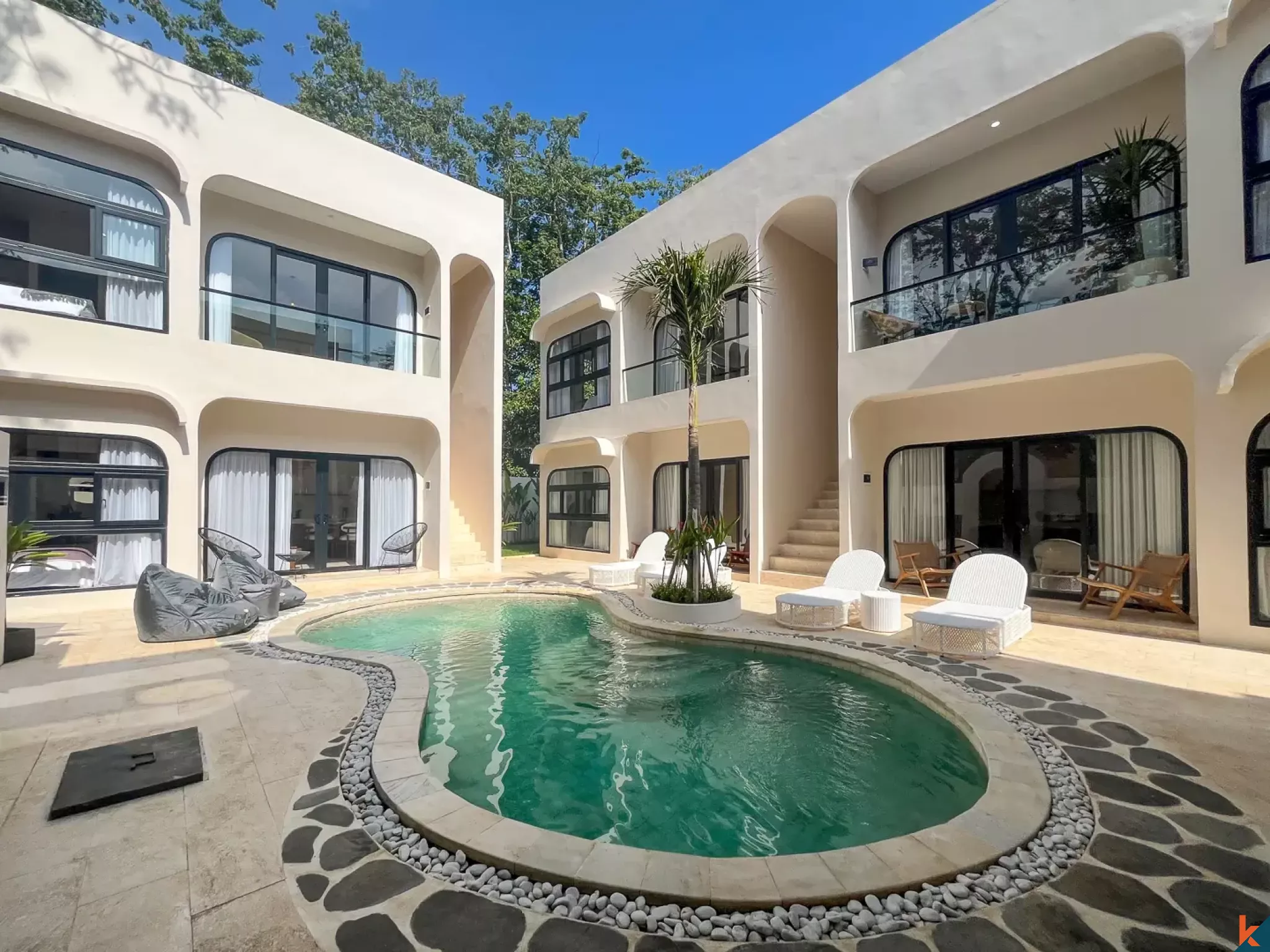 Appartement calme d'une chambre à louer à Bingin