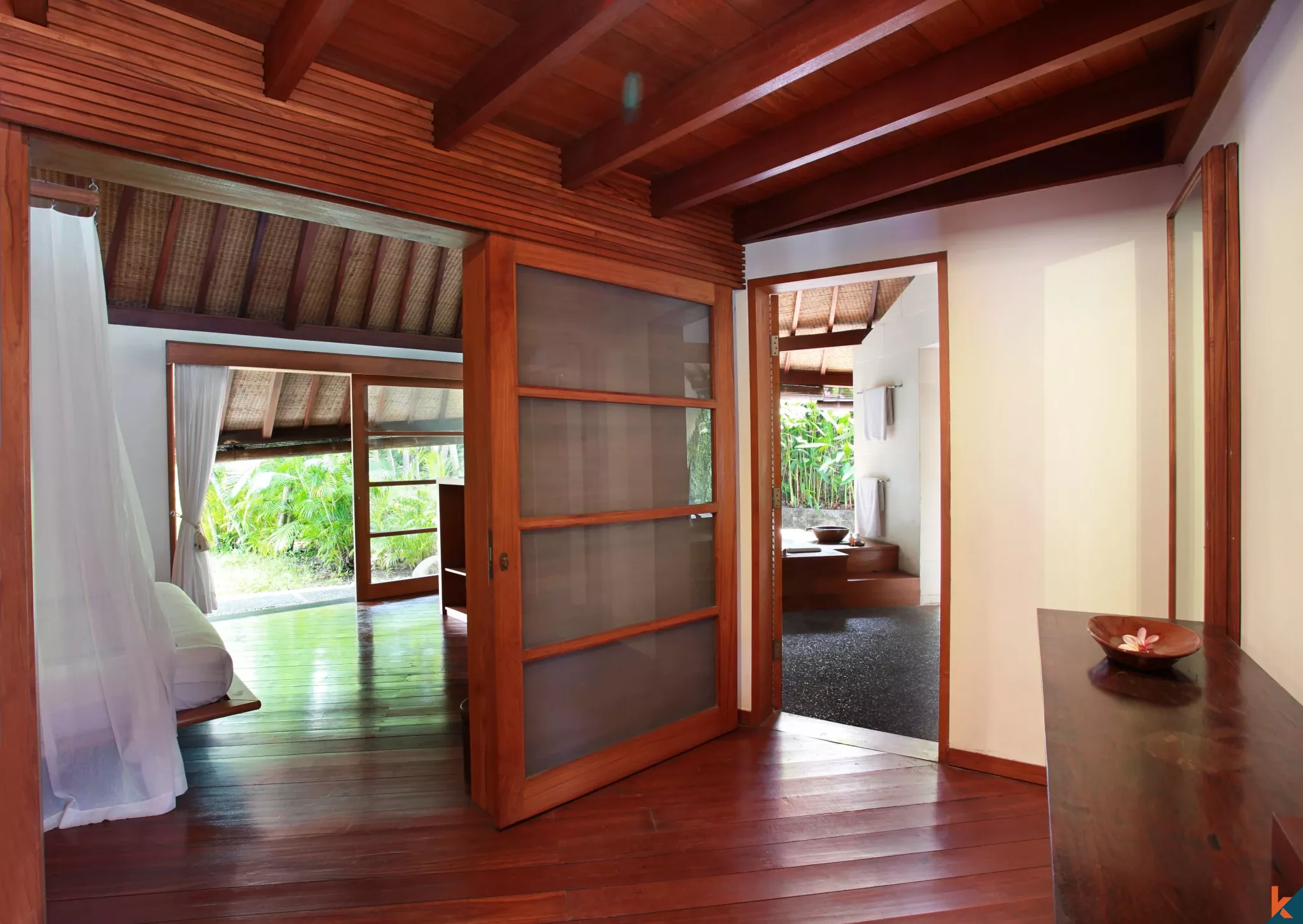 Villa tropicale sereine de 2 chambres avec piscine privée à Kerobokan