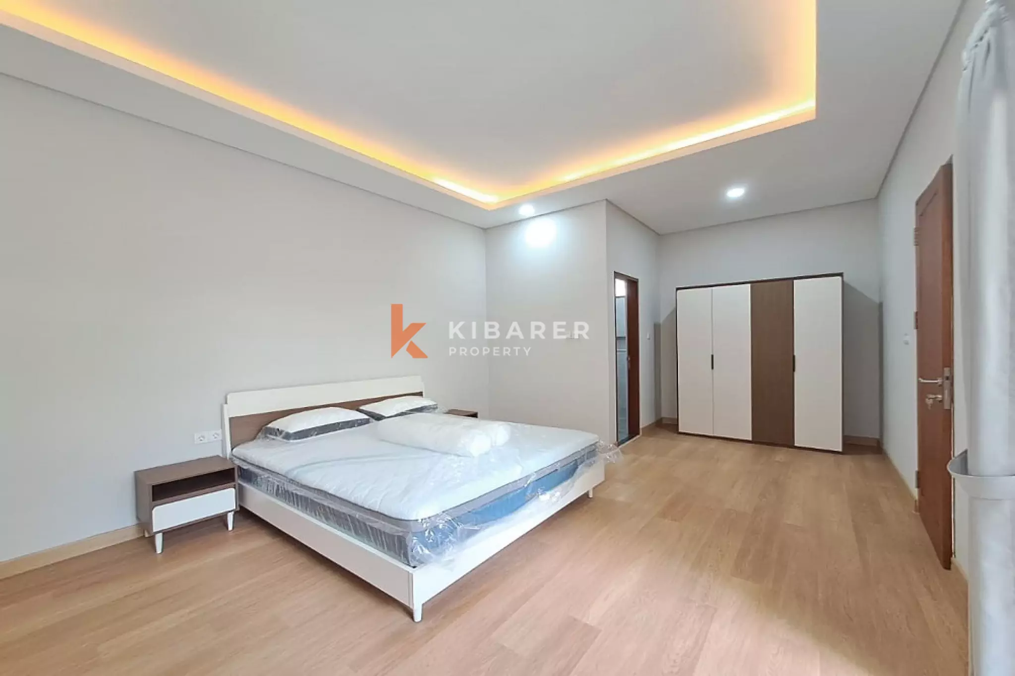 Rumah Modern Tiga Kamar Tidur untuk Hunian yang Nyaman di Dekat Sanur