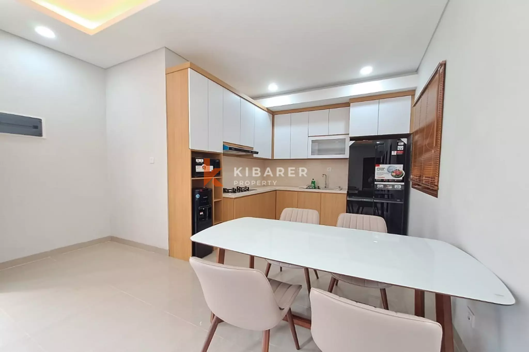 Rumah Modern Tiga Kamar Tidur untuk Hunian yang Nyaman di Dekat Sanur