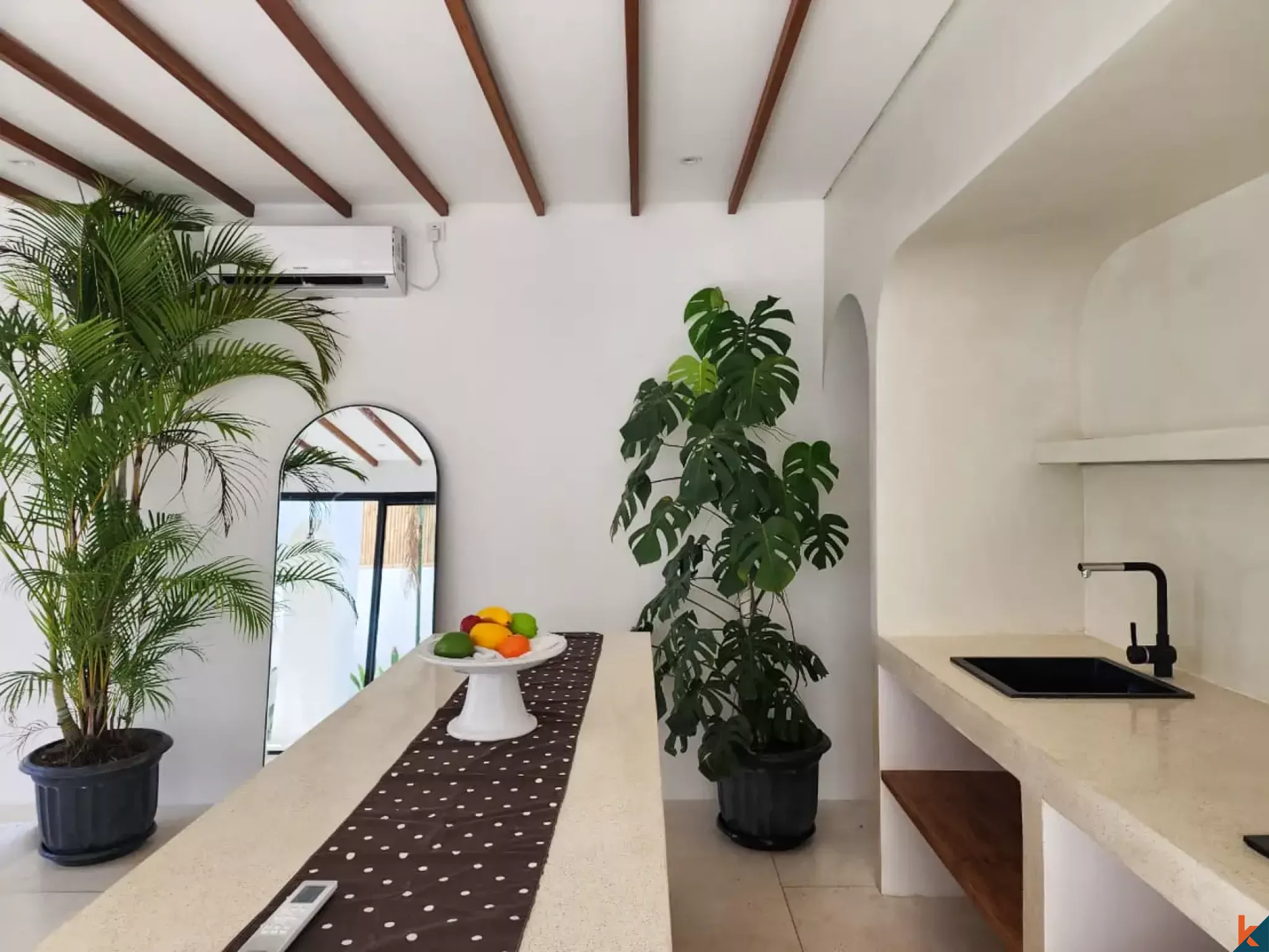 Vila sewa satu kamar tidur modern dan mediterania di Canggu