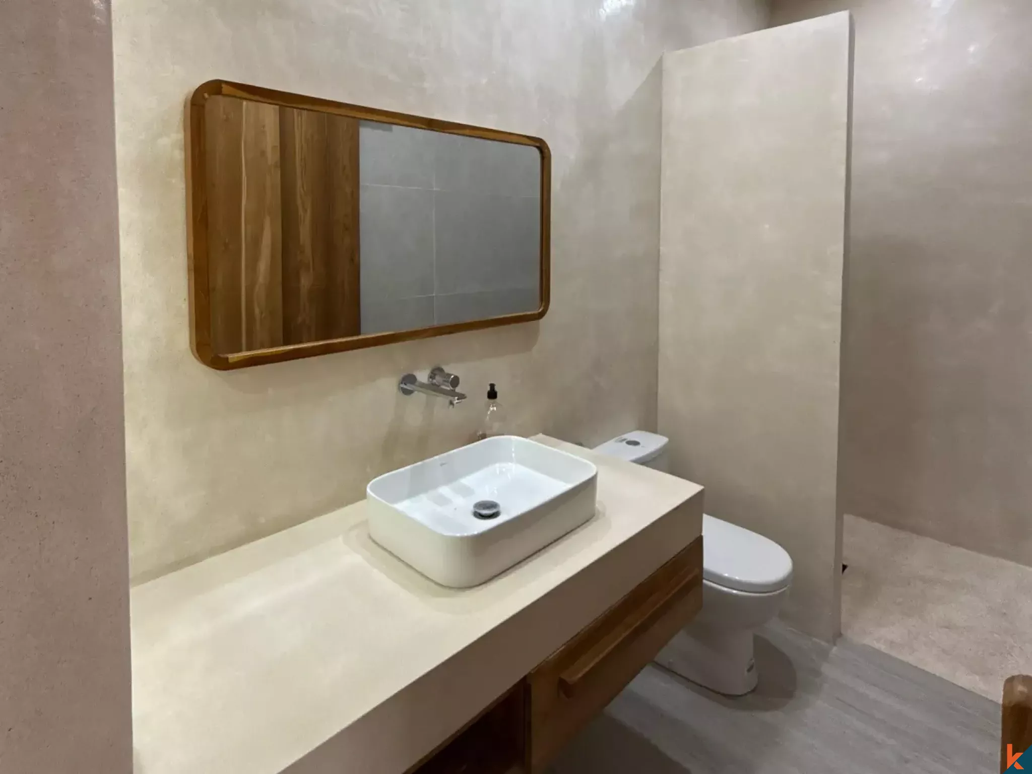 Modern Cozy Two Bedroom Villa for Lease in Kerobokan