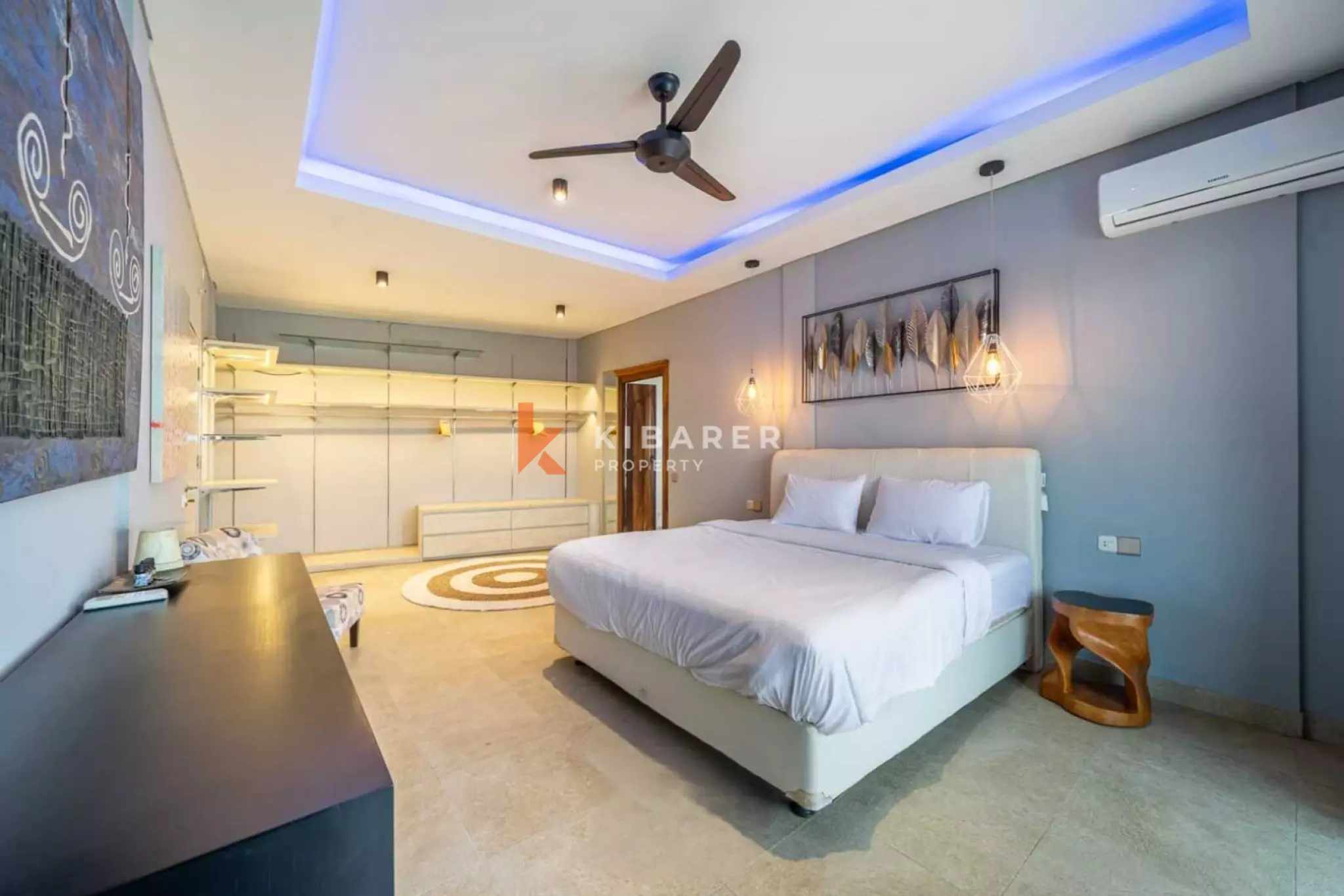 Tetap Bugar dan Bersantai - Vila Tiga Kamar Tidur di Canggu dengan Gym dan Area Santai Atap