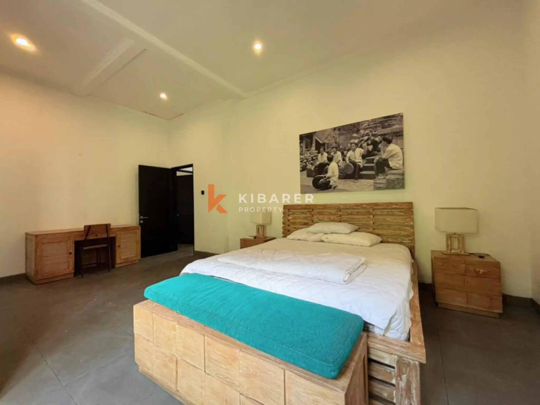 Superbe villa fermée de cinq chambres récemment rénovée à Umalas