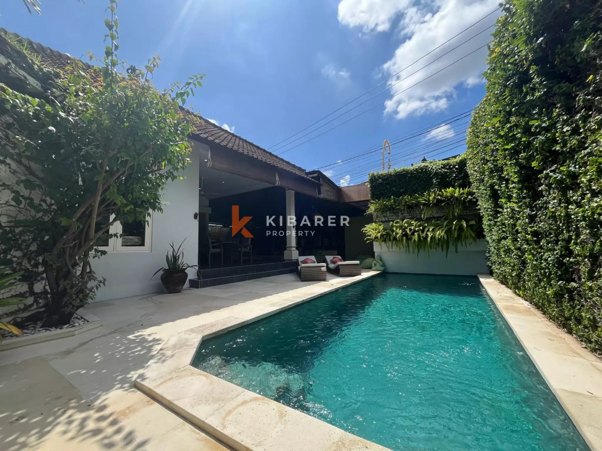 Peaceful Well Design Two Bedroom Villa Near to French School in Serene of Center Umalas