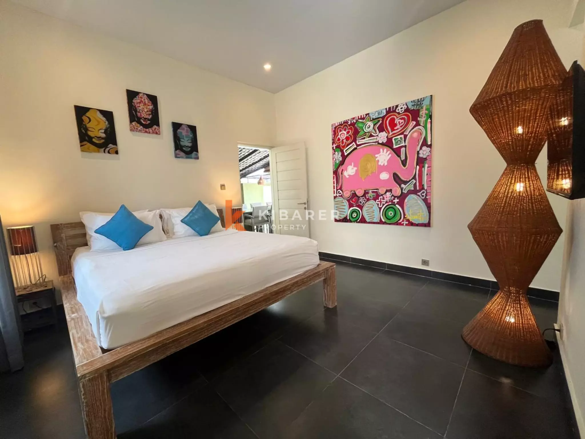 Peaceful Well Design Two Bedroom Villa Near to French School in Serene of Center Umalas