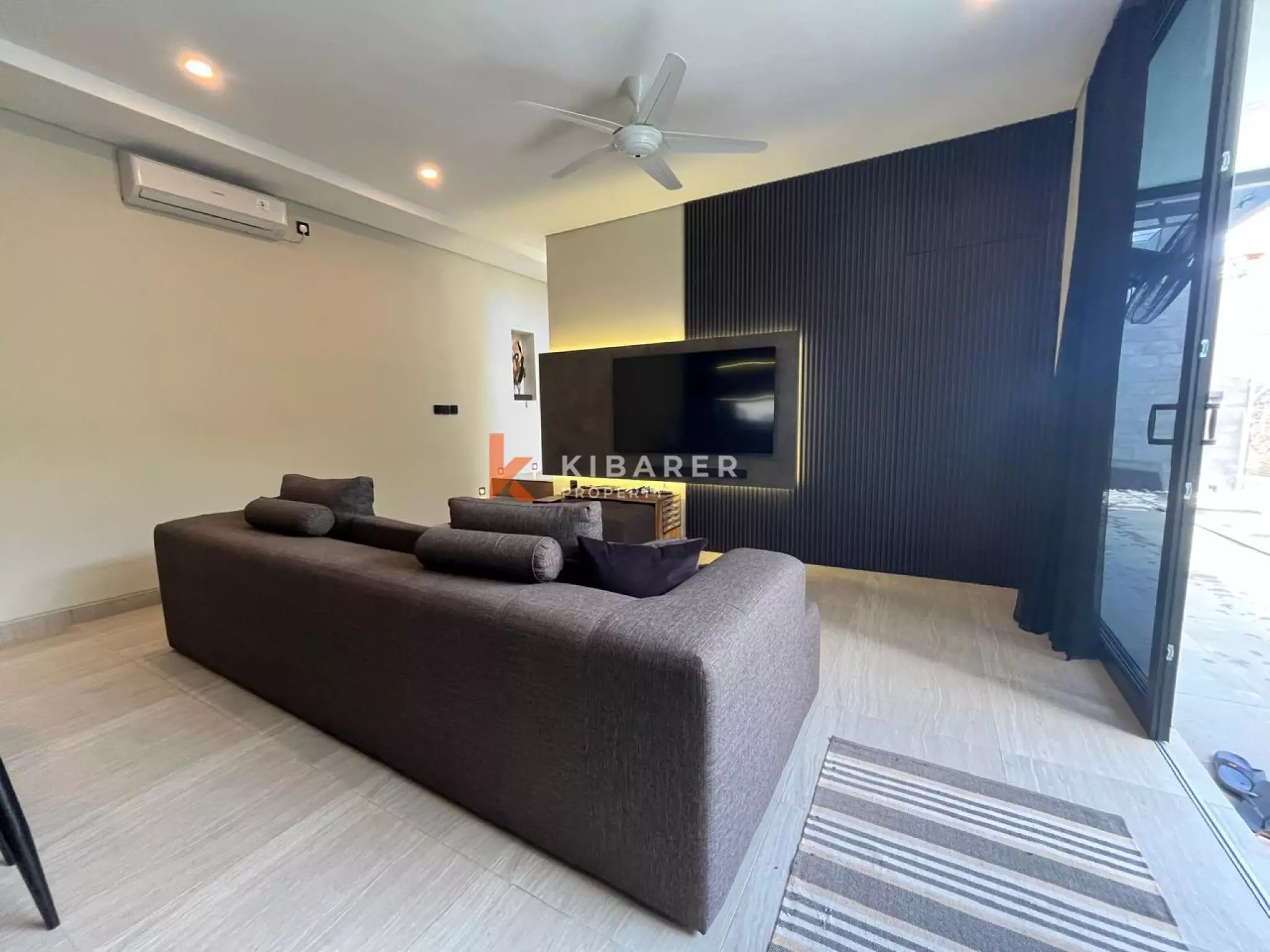 Elegant Modern Three Bedroom Villa Minutes from Sanur Beach