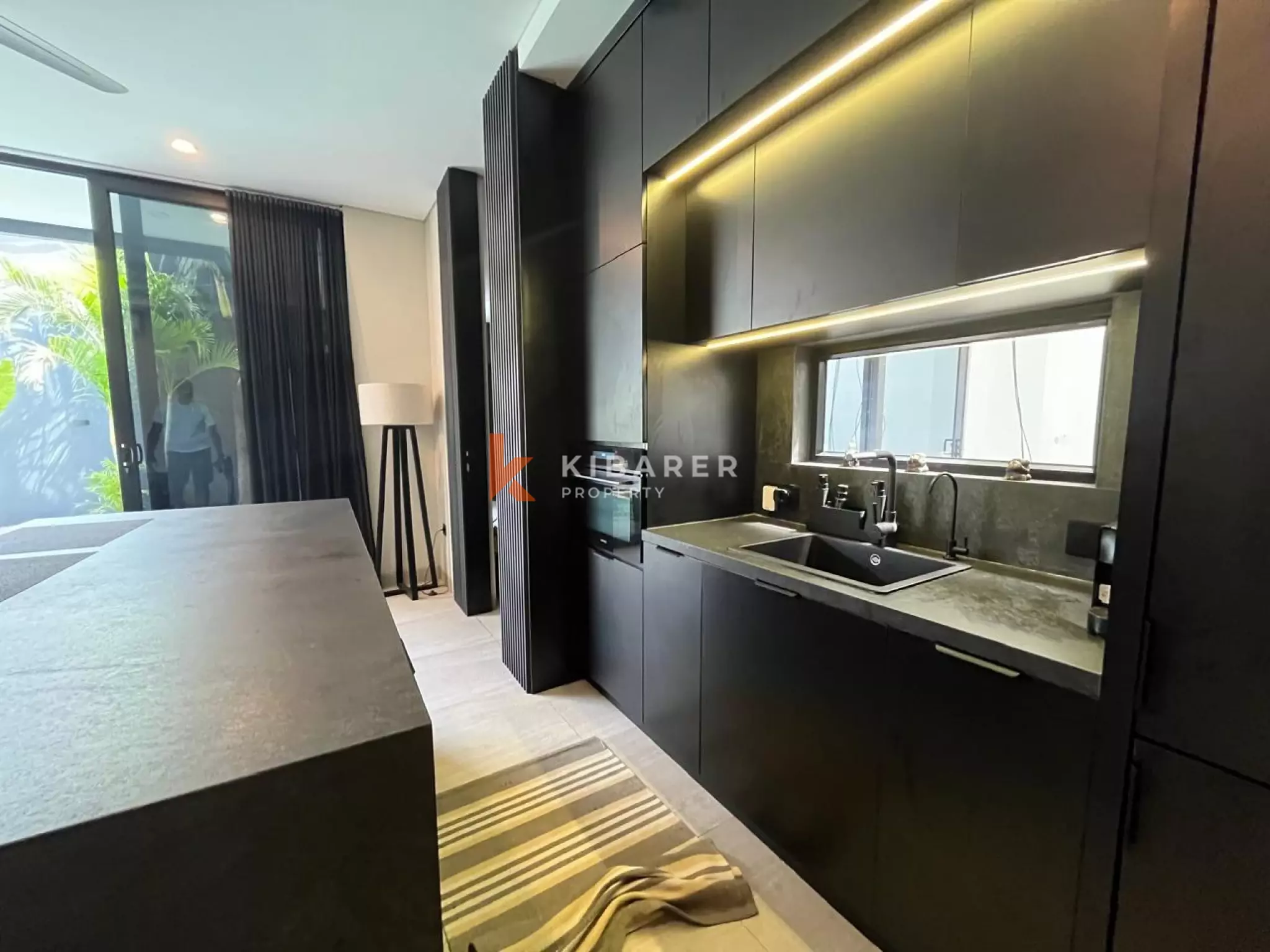 Elegant Modern Three Bedroom Villa Minutes from Sanur Beach