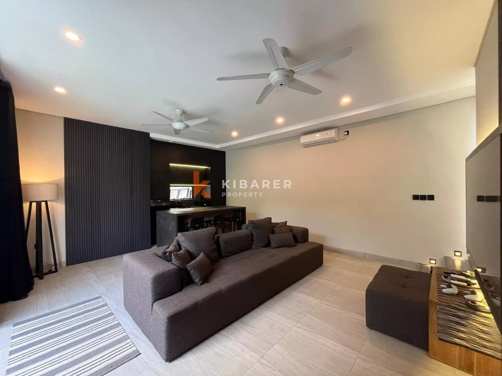 Elegant Modern Three Bedroom Villa Minutes from Sanur Beach