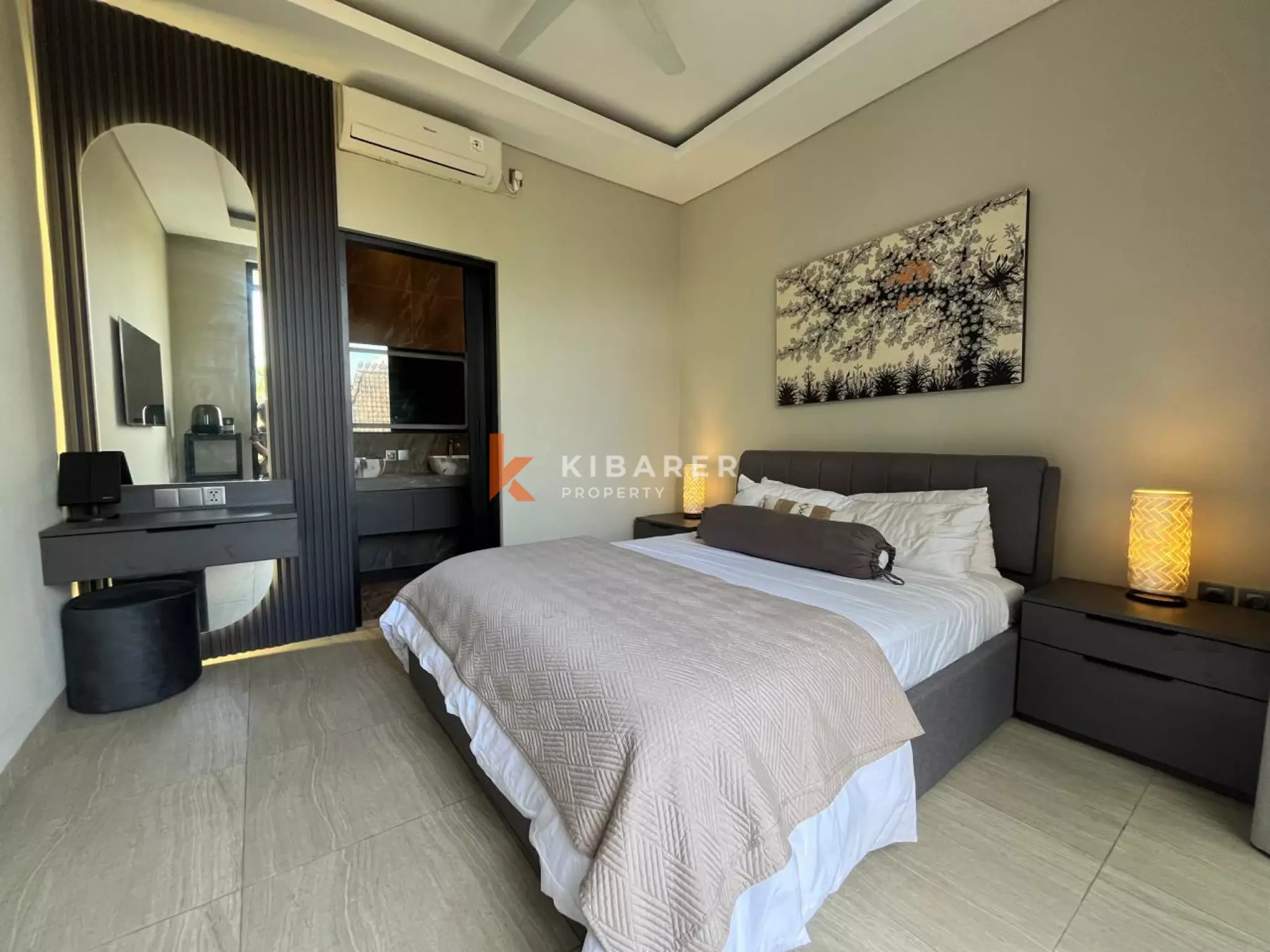 Elegant Modern Three Bedroom Villa Minutes from Sanur Beach