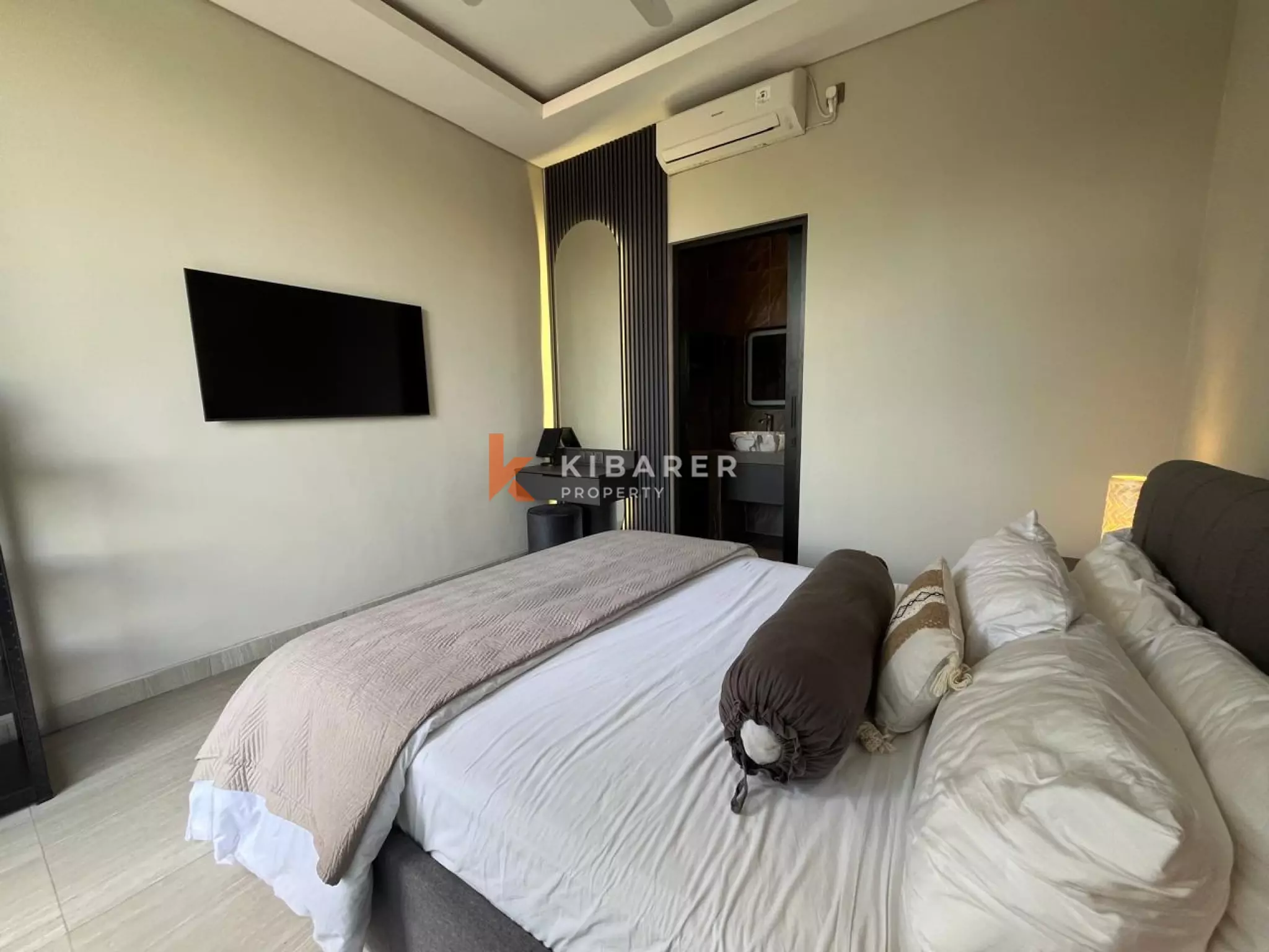 Elegant Modern Three Bedroom Villa Minutes from Sanur Beach