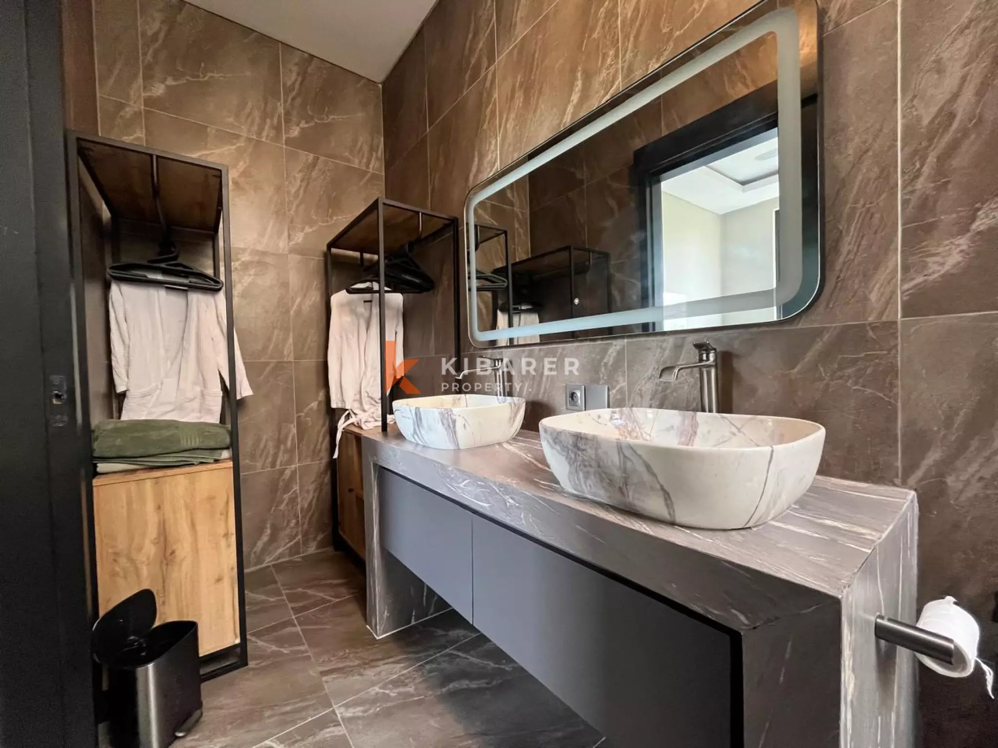 Elegant Modern Three Bedroom Villa Minutes from Sanur Beach